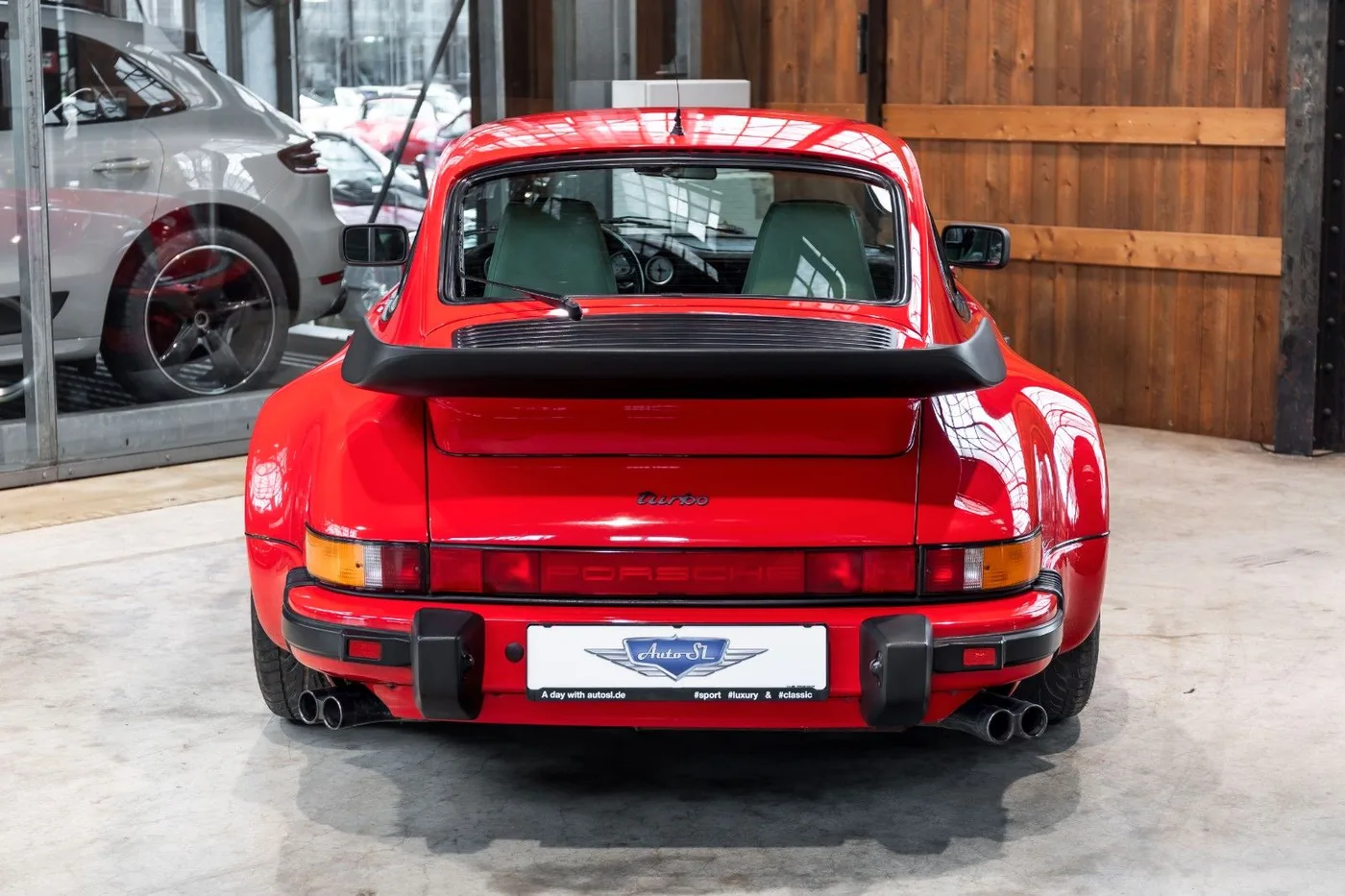 1987 Porsche 911 Turbo SE angeboten von einem Fachhändler in Neuss, Deutschland, Foto 4 von 10