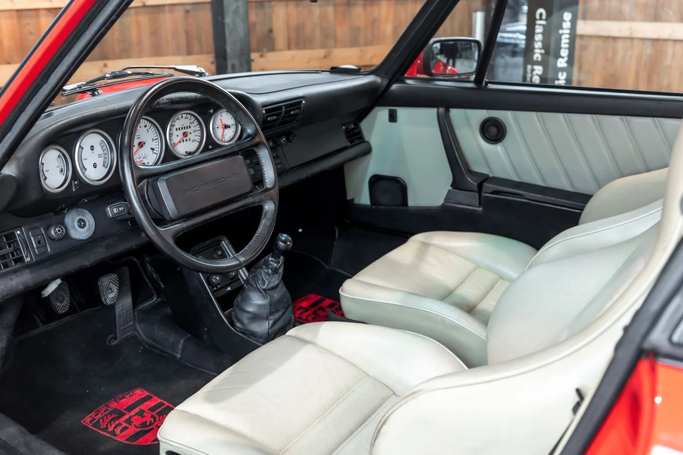 1987 Porsche 911 Turbo SE angeboten von einem Fachhändler in Neuss, Deutschland, Foto 10 von 10
