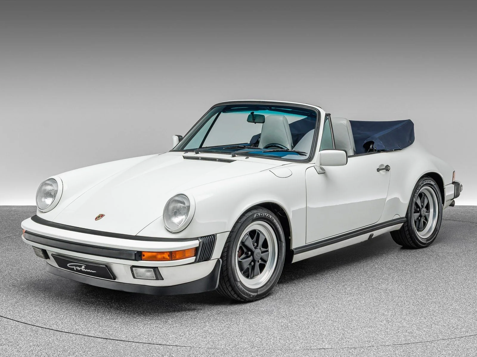 1987 Porsche 911 Carrera Cabriolet offered by a specialist dealer in Böblingen, Germany, main photo