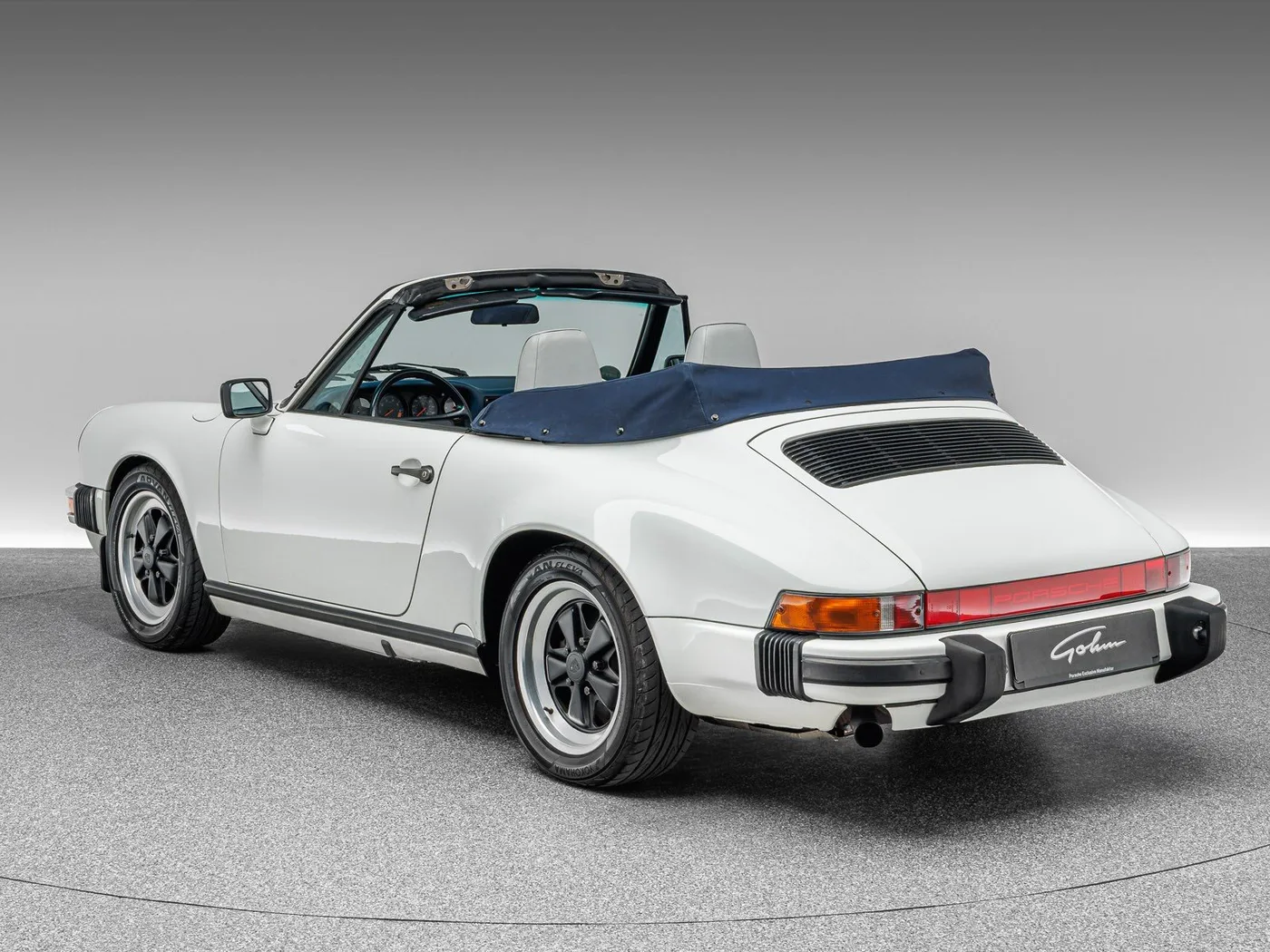 1987 Porsche 911 Carrera Cabriolet offered by a specialist dealer in Böblingen, Germany, photo 3 of 15