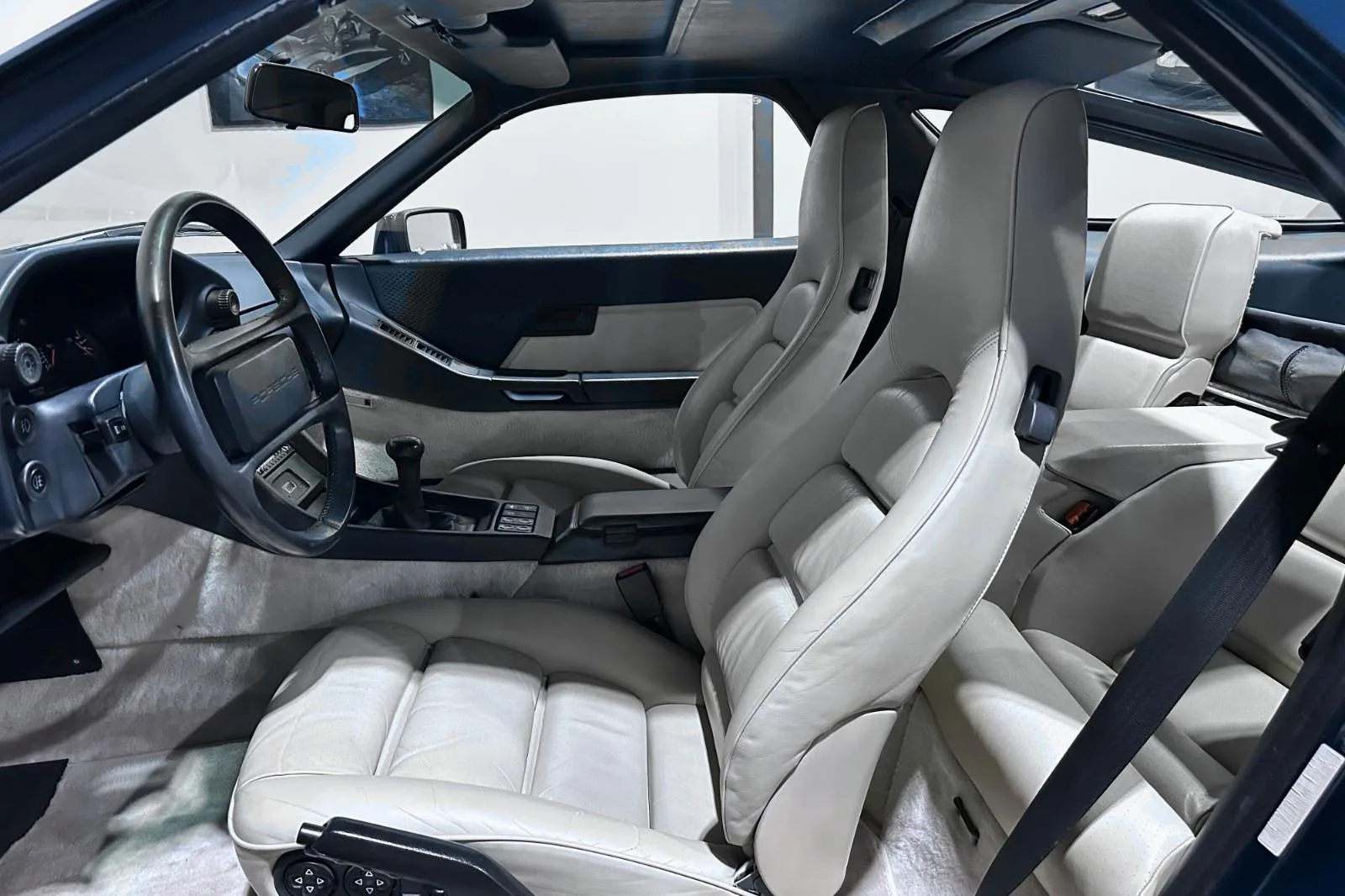 1987 Porsche 928 S4, 10/12