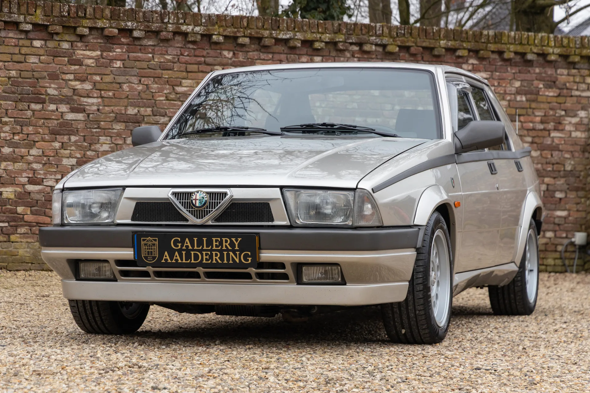 1988 Alfa Romeo 75 2.0 Twin Spark, 6/30