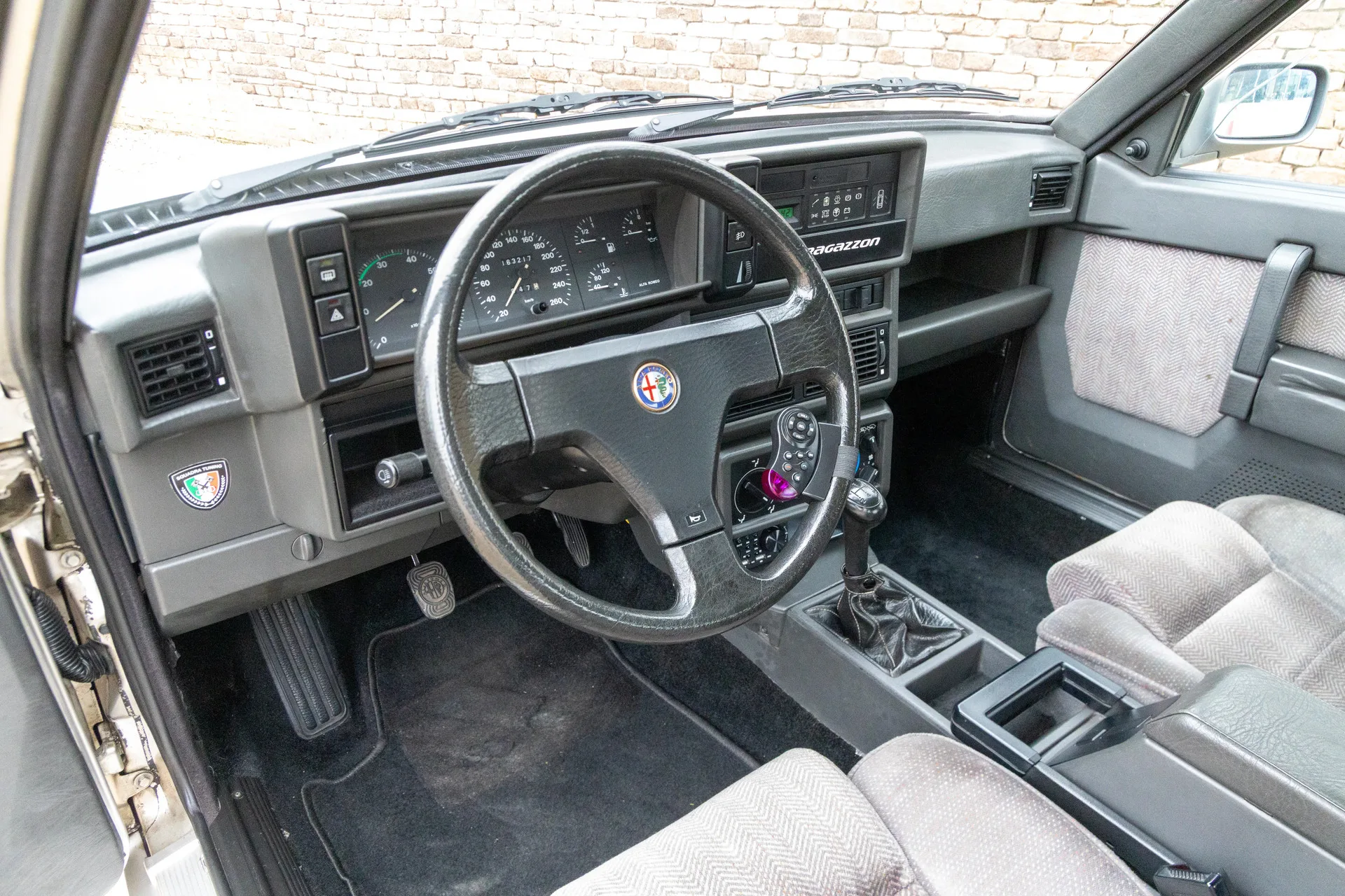 1988 Alfa Romeo 75 2.0 Twin Spark, 28/30