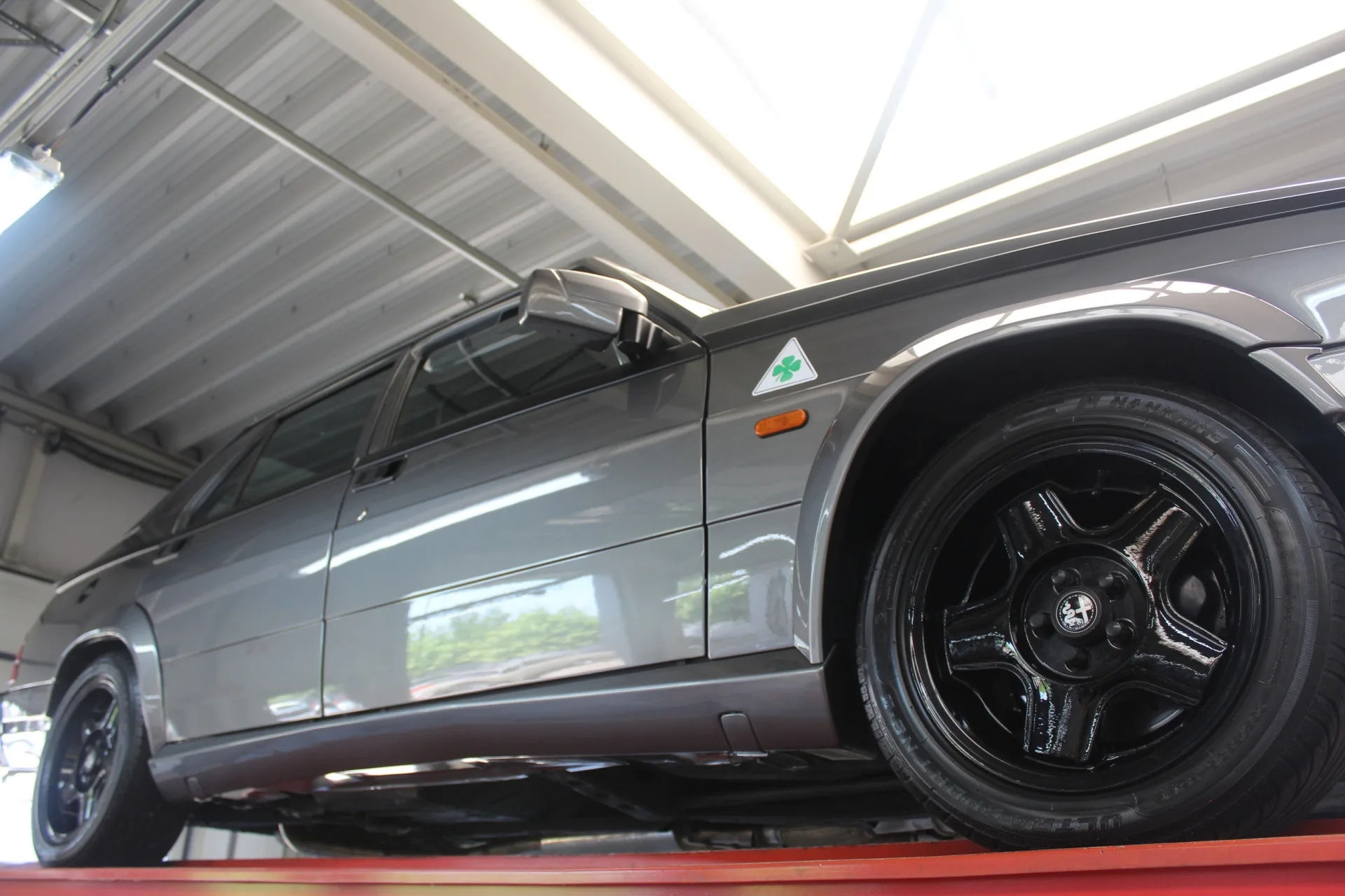 1988 Alfa Romeo 75 3.0 V6, 12/30