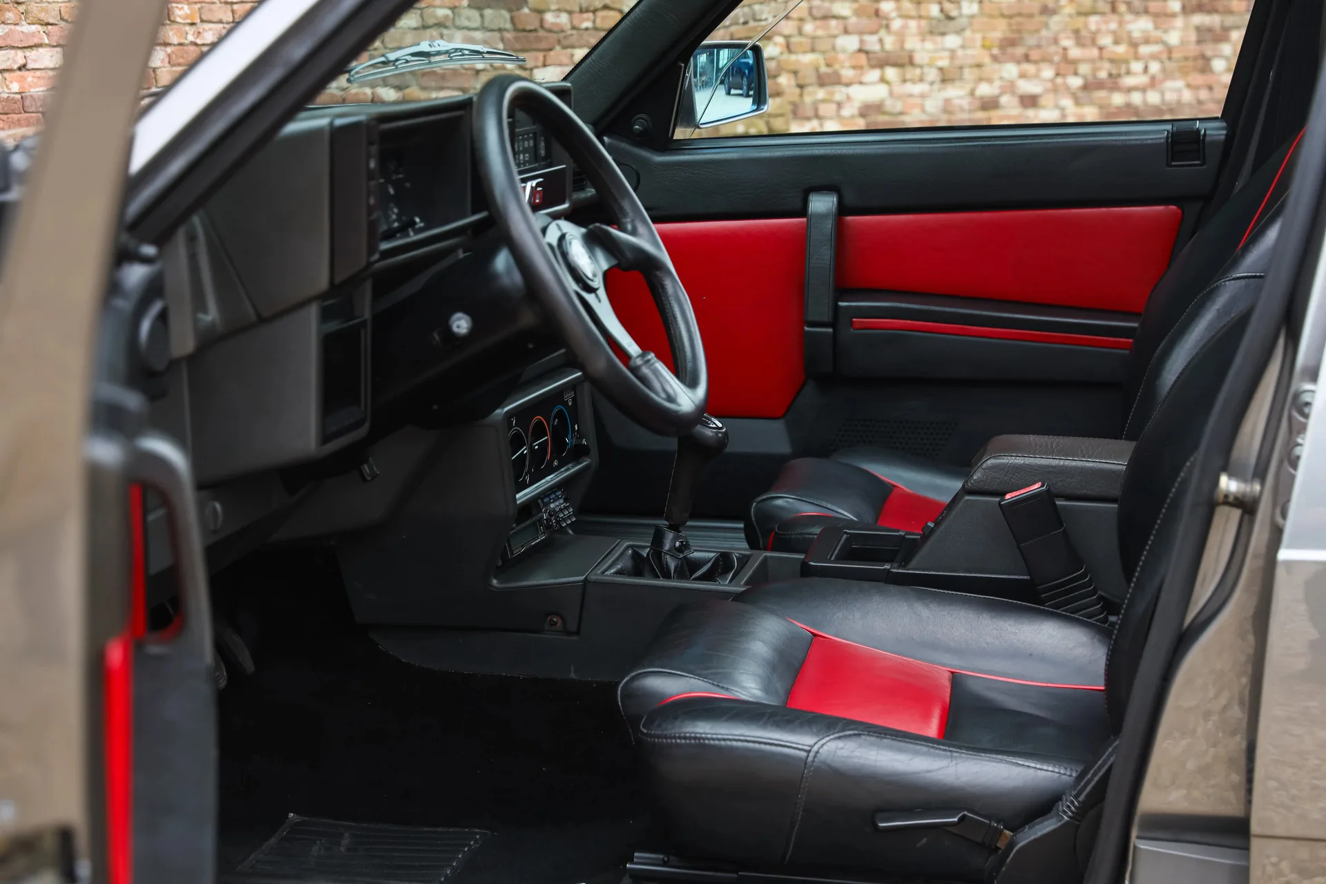 1988 Alfa Romeo 75 3.0 V6, 25/30