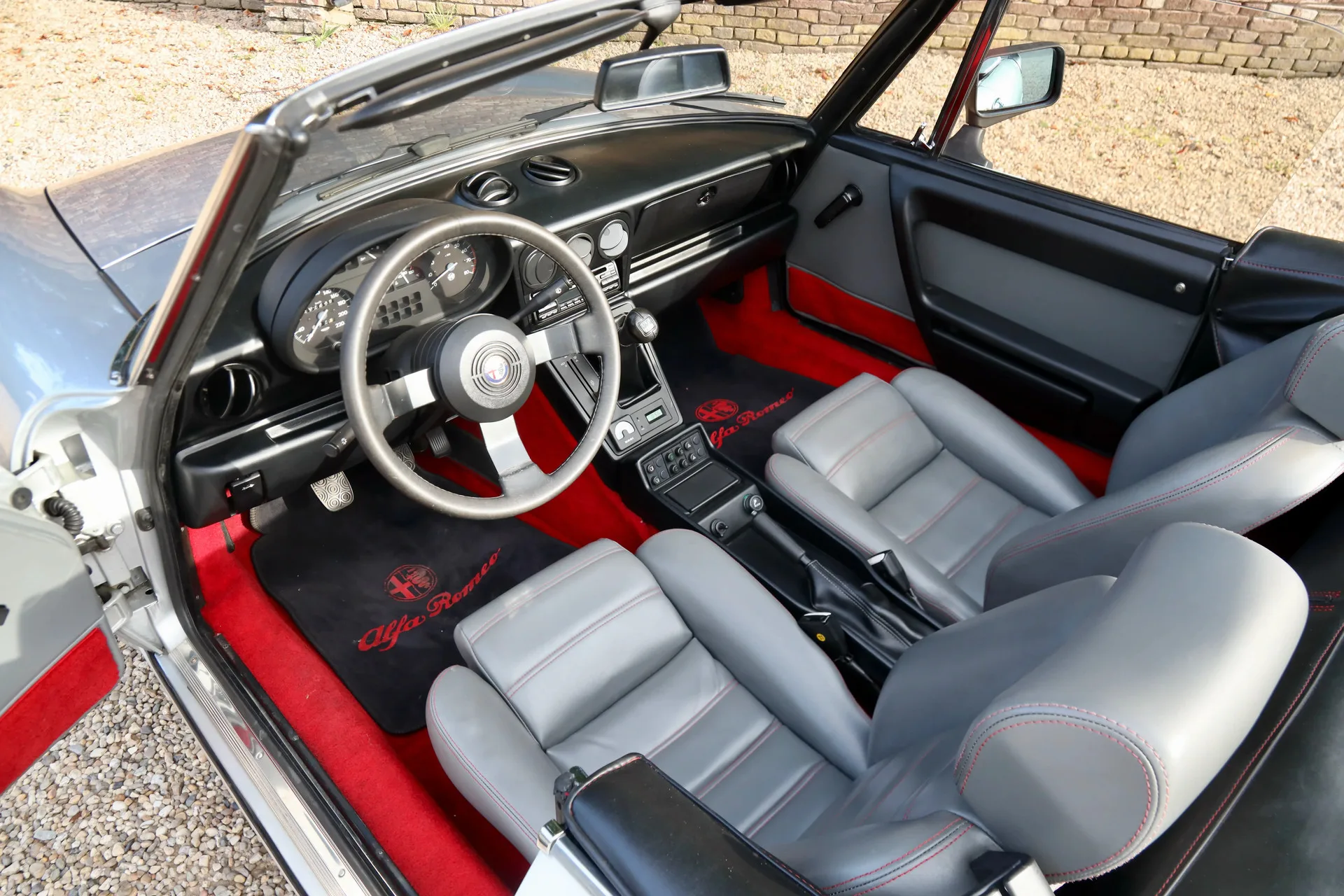 1988 Alfa Romeo Spider 2.0 Quadrifoglio Verde, 3/30