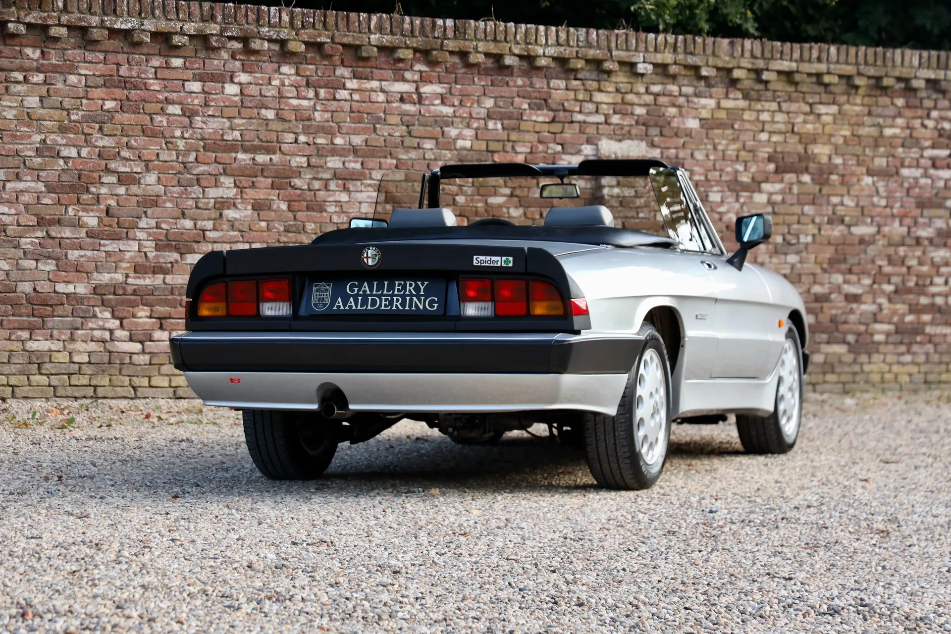 1988 Alfa Romeo Spider 2.0 Quadrifoglio Verde, 6/30