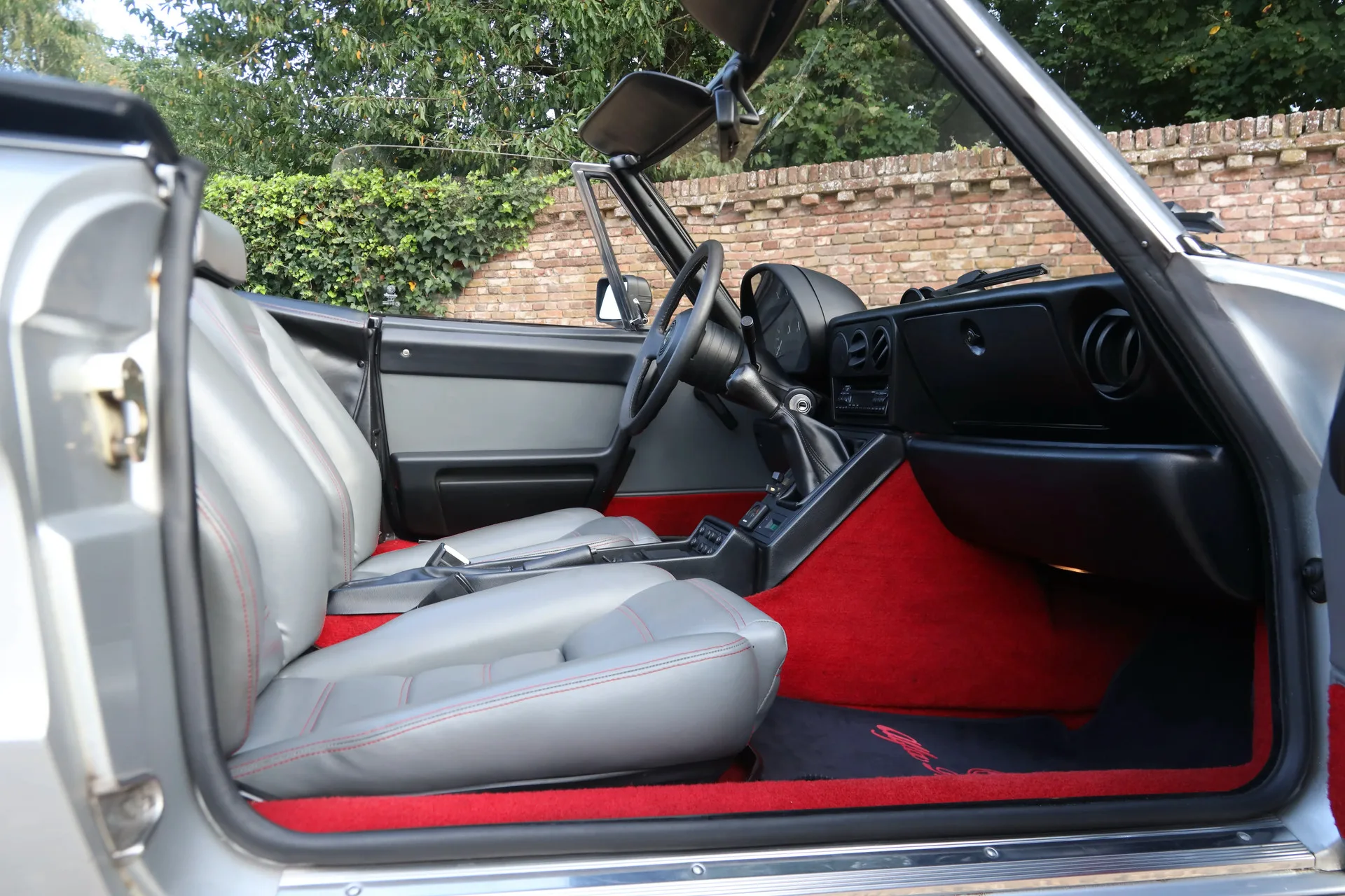 1988 Alfa Romeo Spider 2.0 Quadrifoglio Verde, 24/30