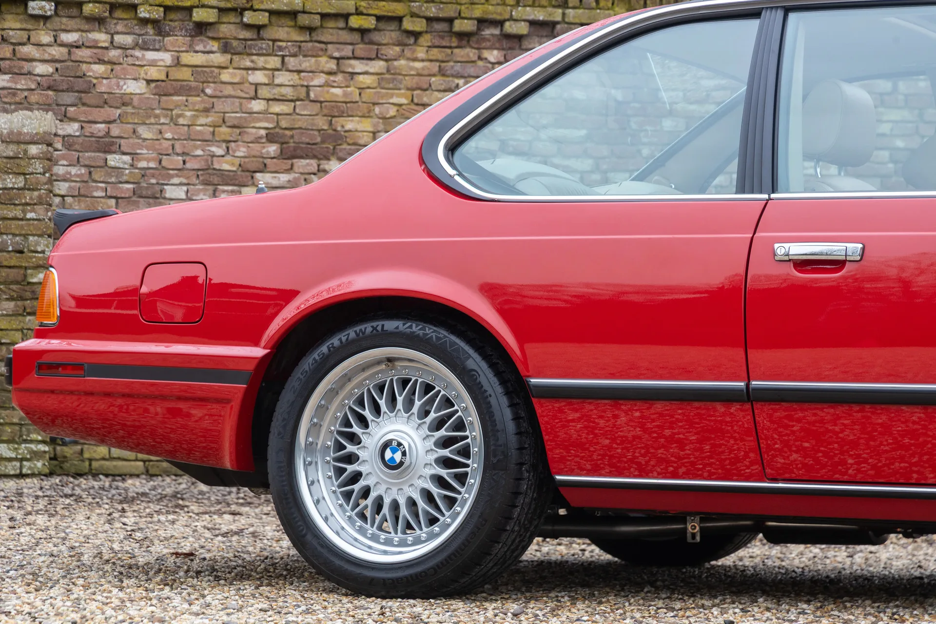 1988 BMW M6 E24, 24/30