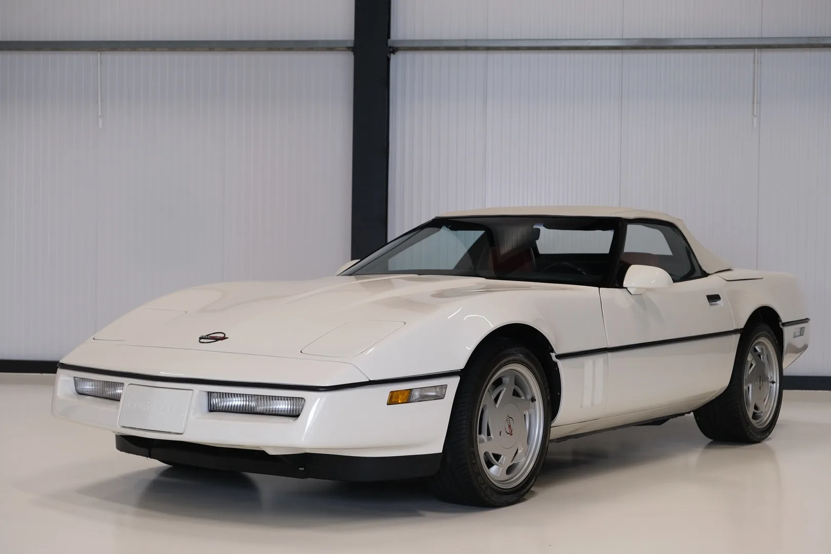 1988 Chevrolet Corvette C4 Convertible, 13/30