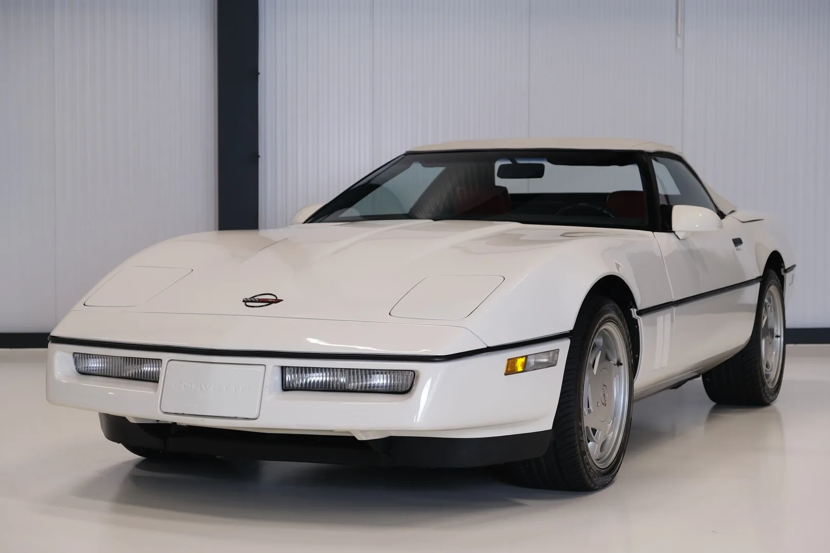 1988 Chevrolet Corvette C4 Convertible, 16/30