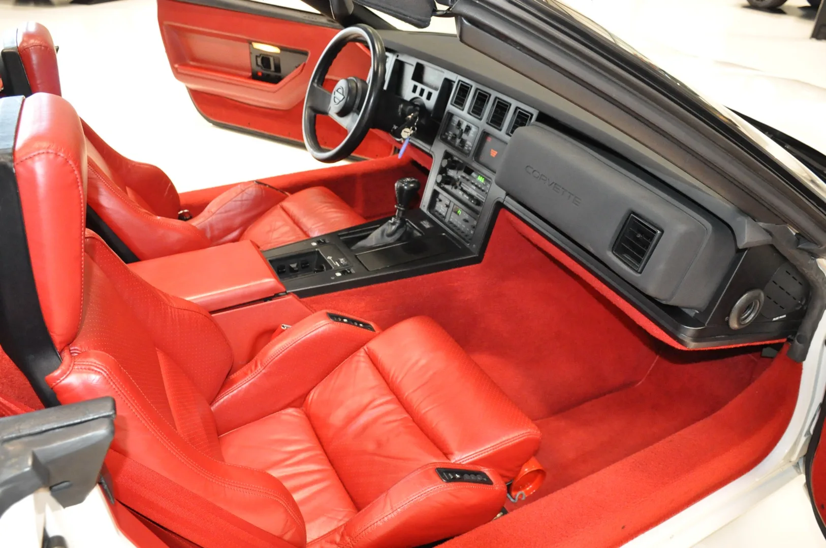 1988 Chevrolet Corvette C4 Convertible, 24/30