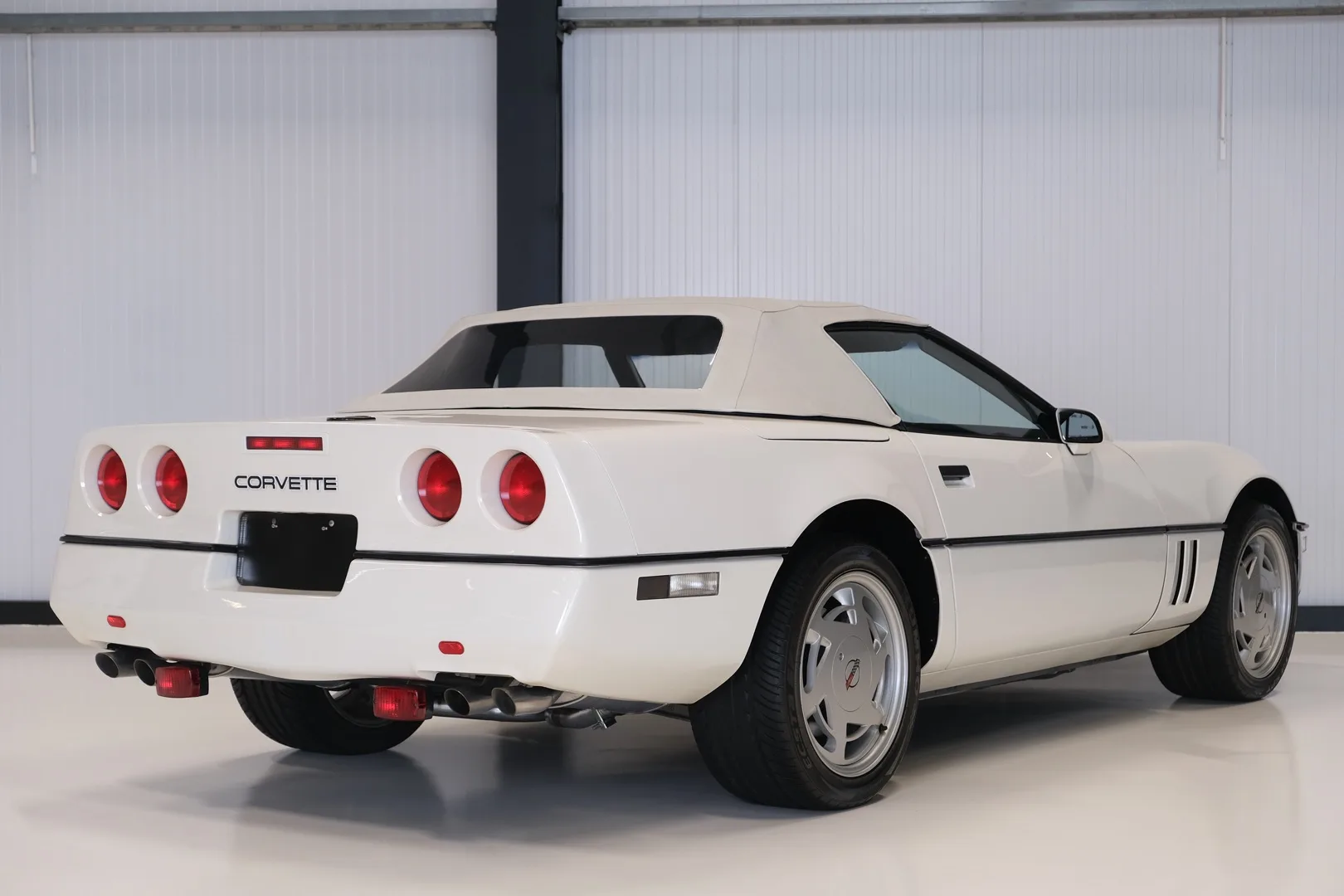 1988 Chevrolet Corvette C4 Convertible, 27/30