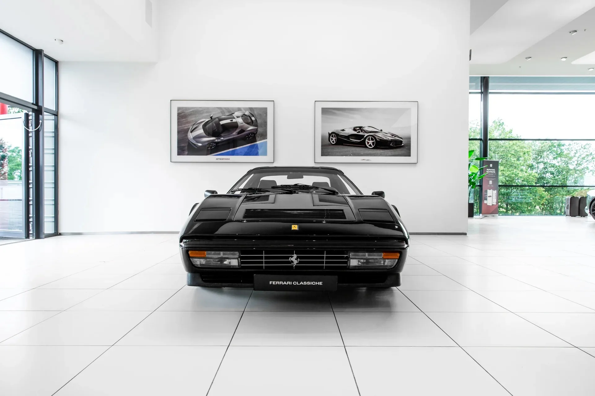 1988 Ferrari 328 GTB angeboten von einem Fachhändler in Hengelo, Niederlande, Hauptfoto