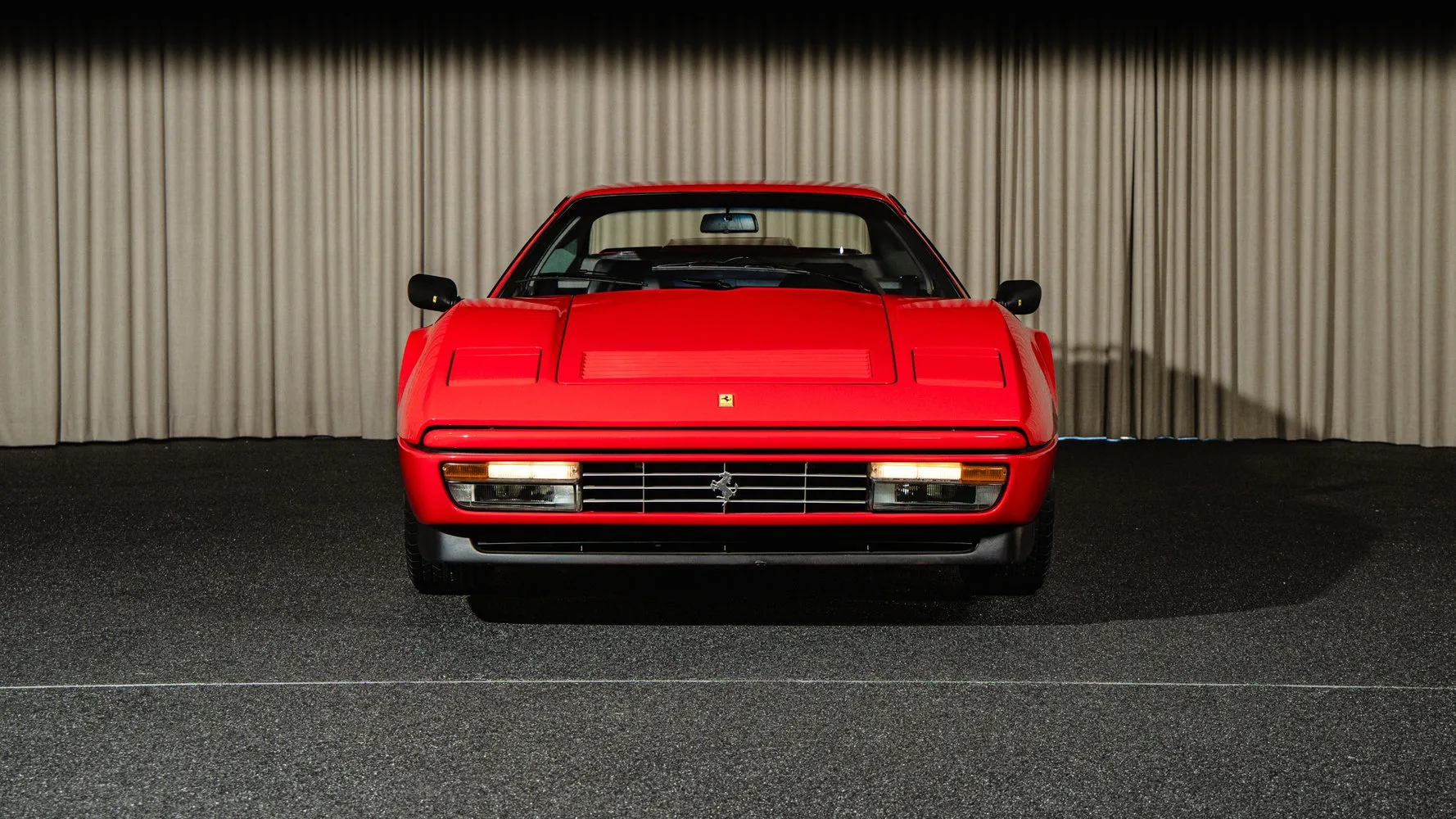 1988 Ferrari GTB Turbo, 2/30