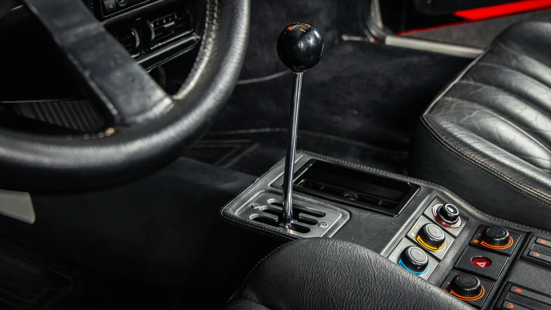1988 Ferrari GTB Turbo, 10/30
