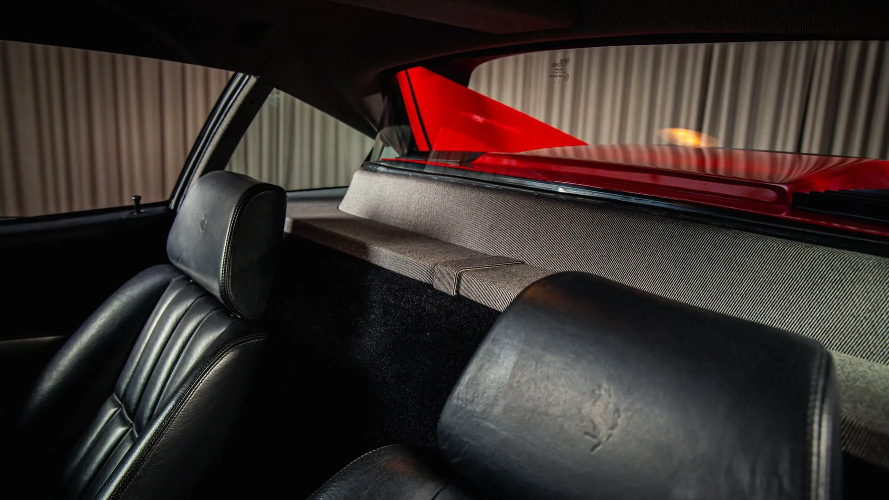 1988 Ferrari GTB Turbo, 12/30