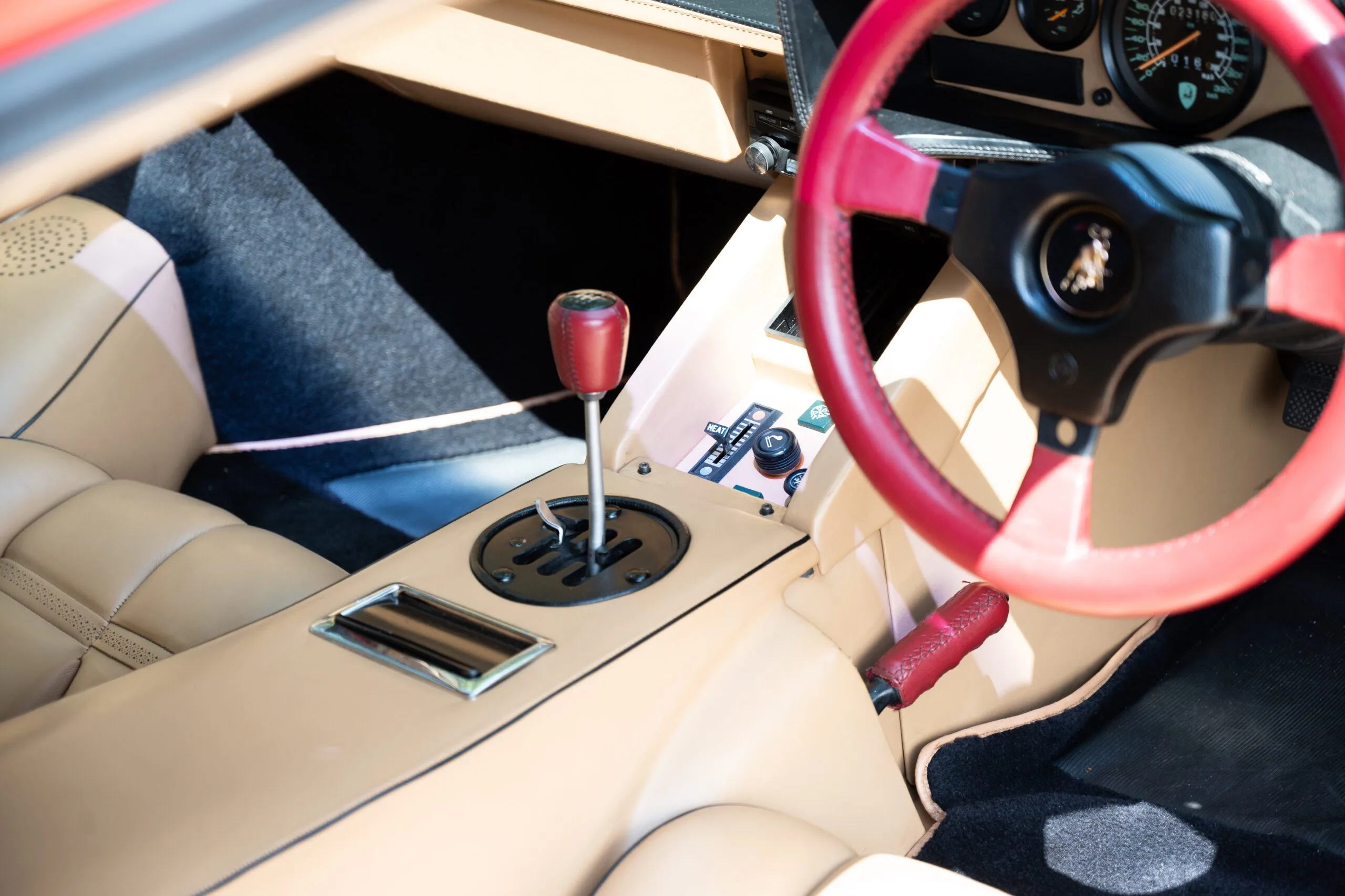 1988 Lamborghini Countach 5000 QV, 9/30