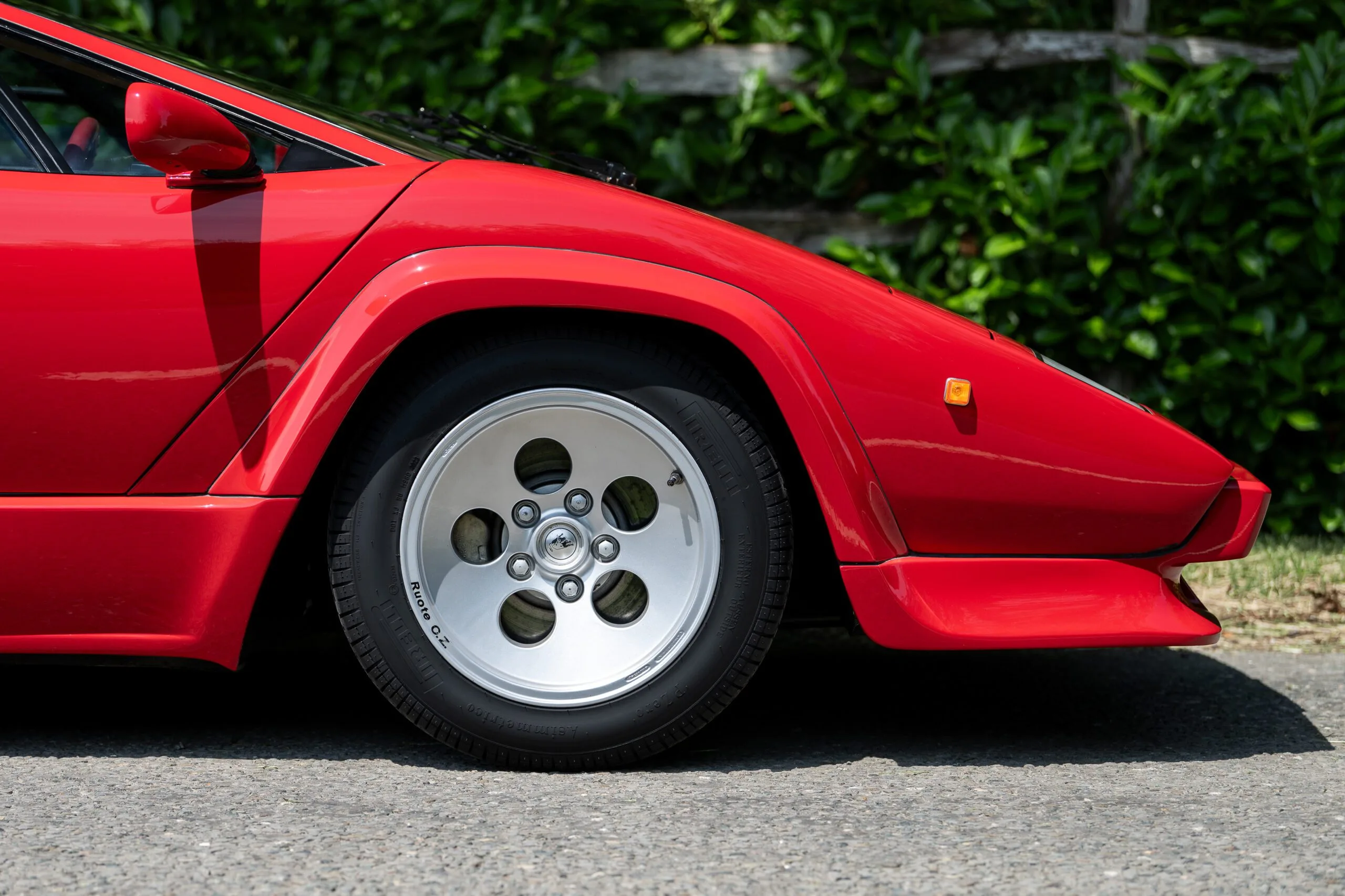 1988 Lamborghini Countach 5000 QV, 12/30