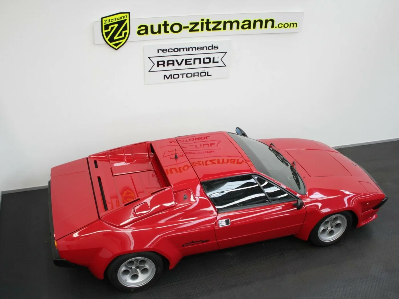 1988 Lamborghini Jalpa 3500 angeboten von einem Fachhändler in Nuremberg, Deutschland, Foto 13 von 15
