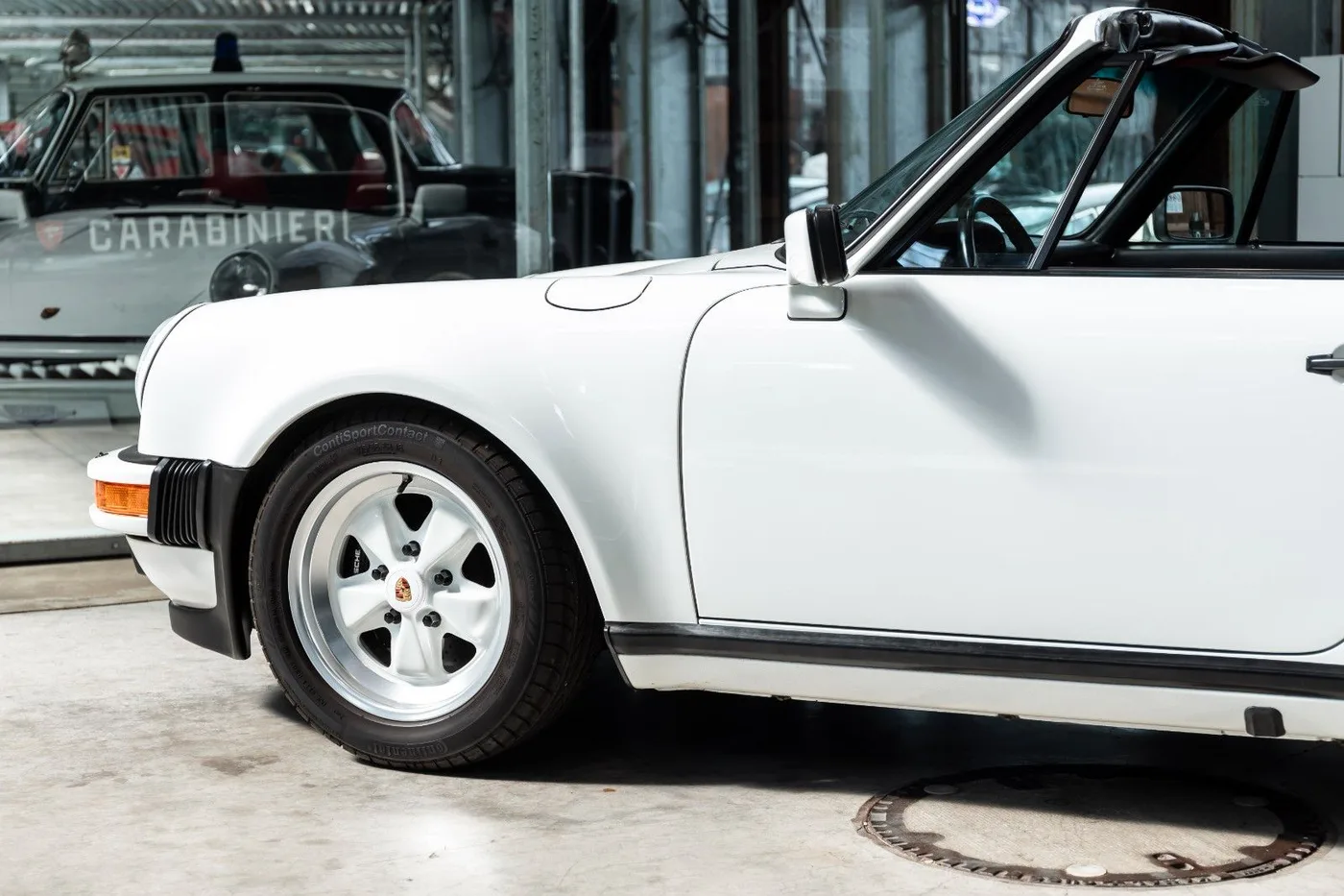 1988 Porsche 911 Turbo Cabriolet offered by a specialist dealer in Neuss, Germany, photo 8 of 10