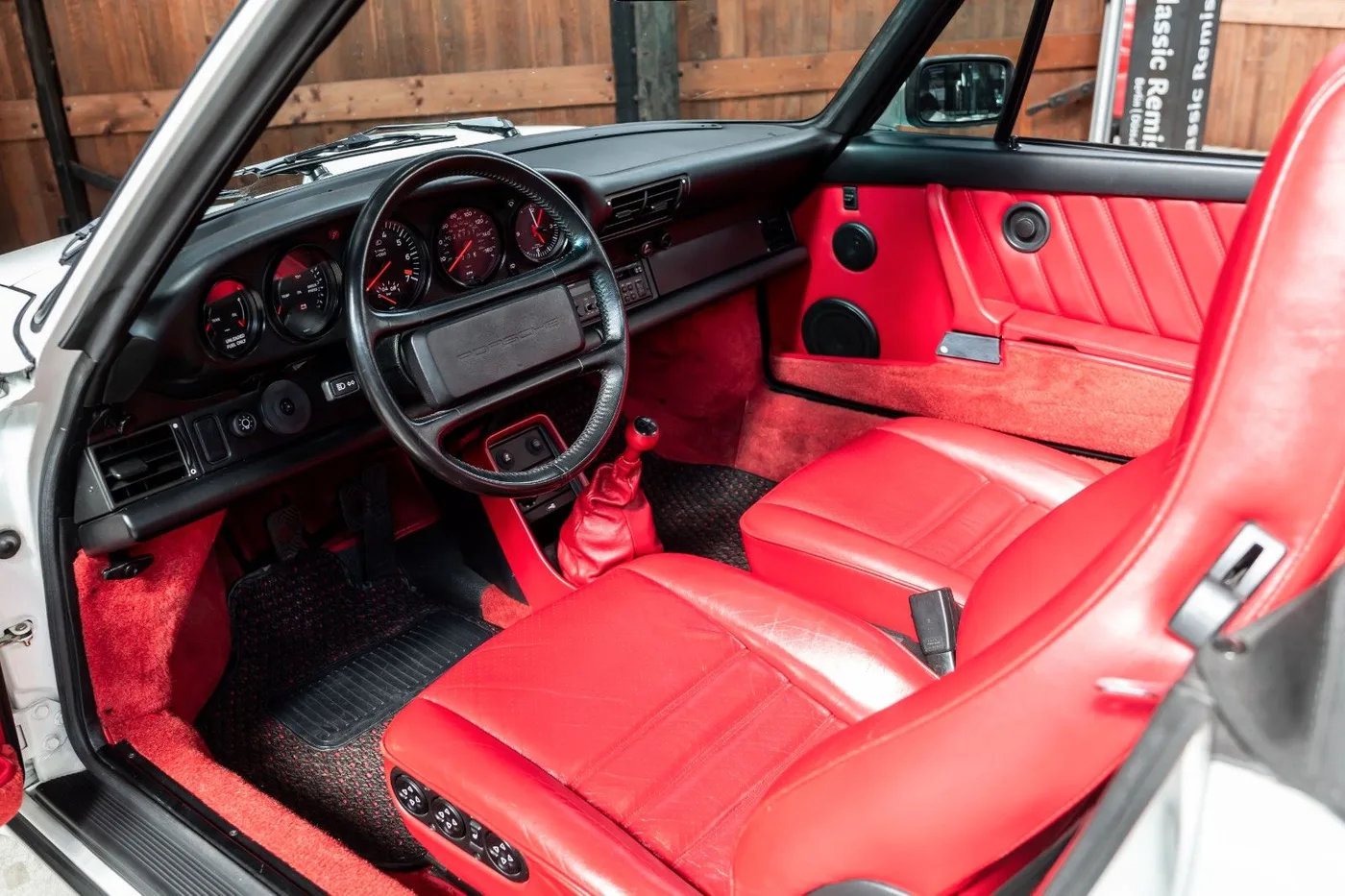 1988 Porsche 911 Turbo Cabriolet offered by a specialist dealer in Neuss, Germany, photo 10 of 10