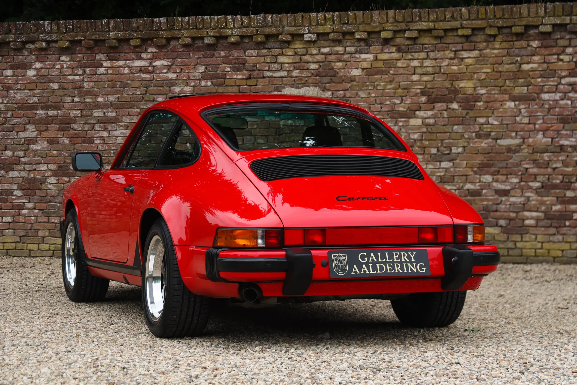 1988 Porsche 911 Carrera 3.2 Coupé, 2/30