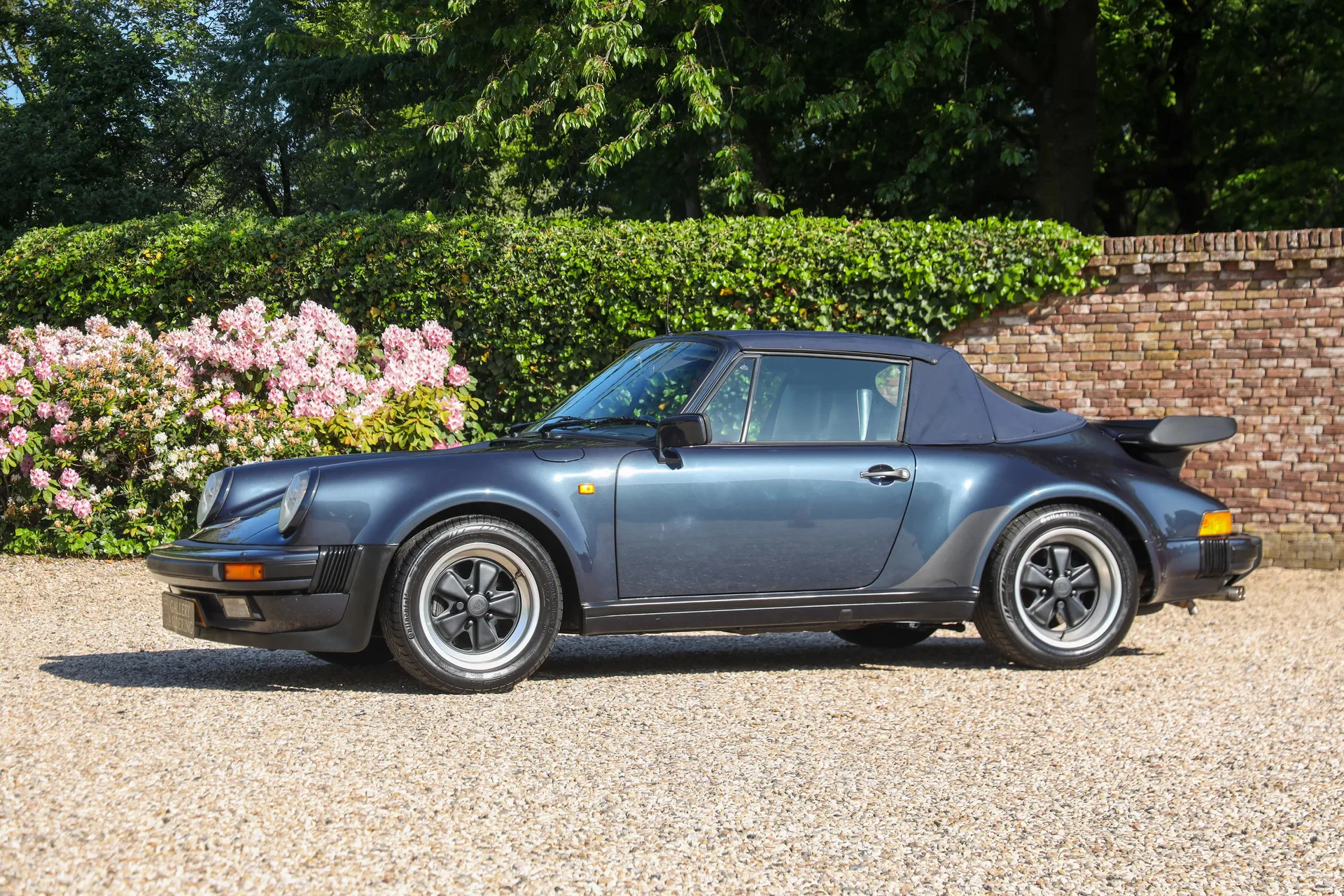 1988 Porsche 911 Turbo Cabriolet 3.3 (930), 13/30