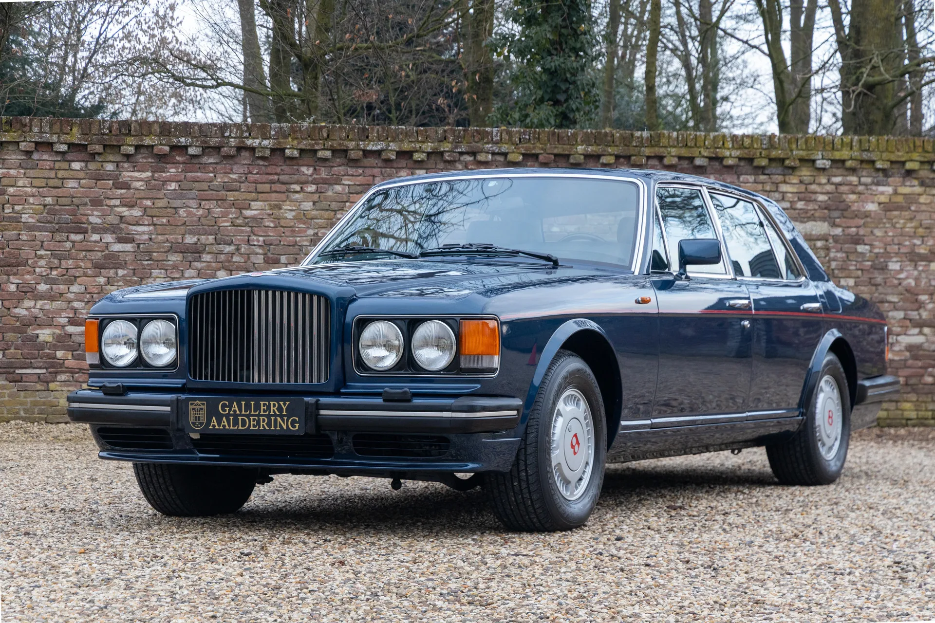 1989 Bentley Turbo R offered by a specialist dealer in Brummen, Netherlands, main photo
