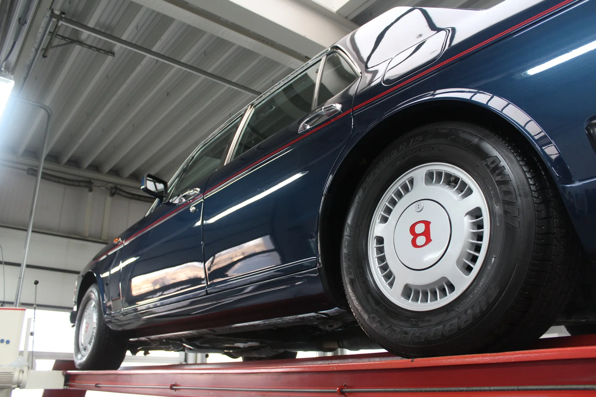 1989 Bentley Turbo R, 18/30