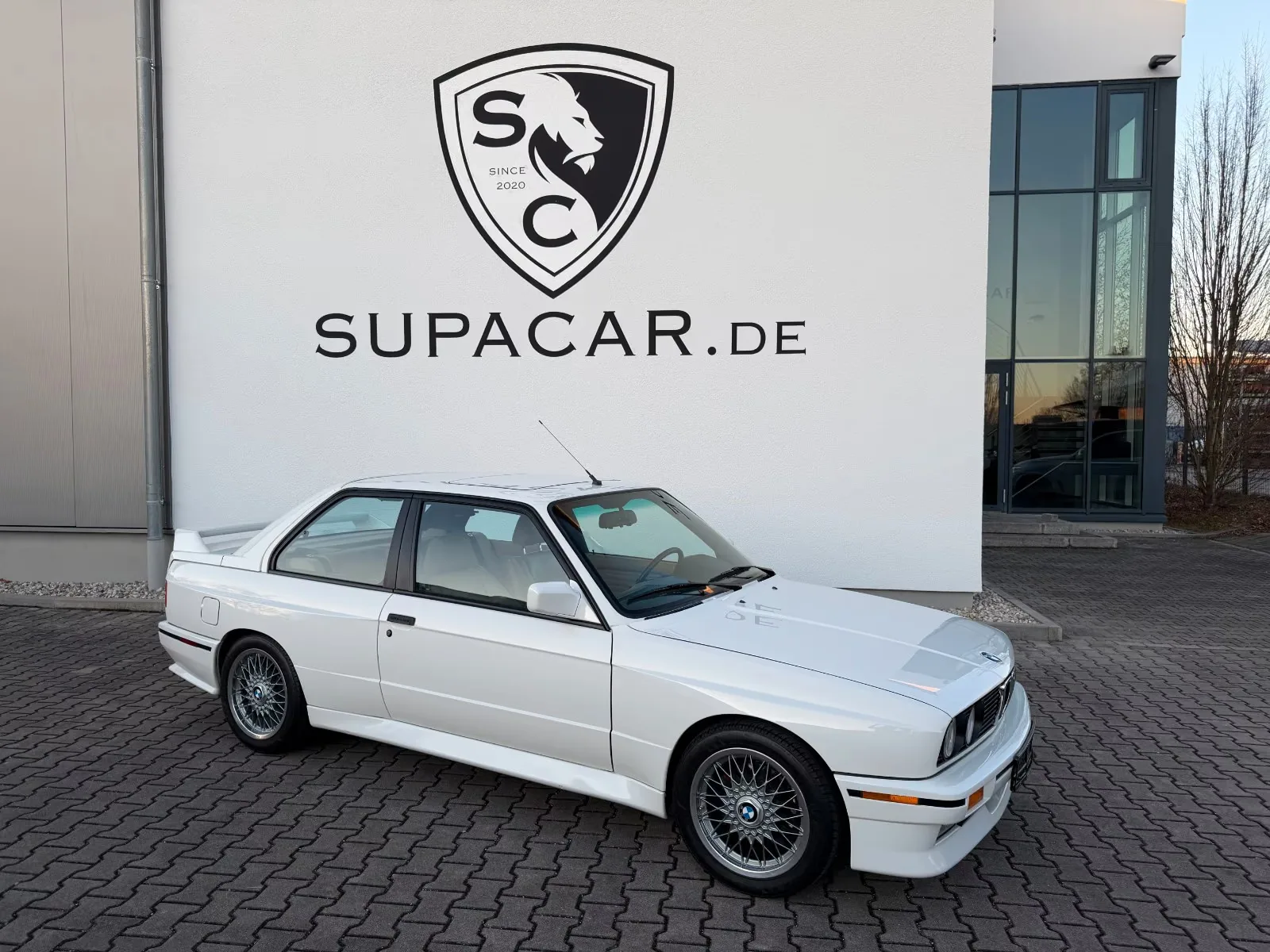 1989 BMW M3, 2/30