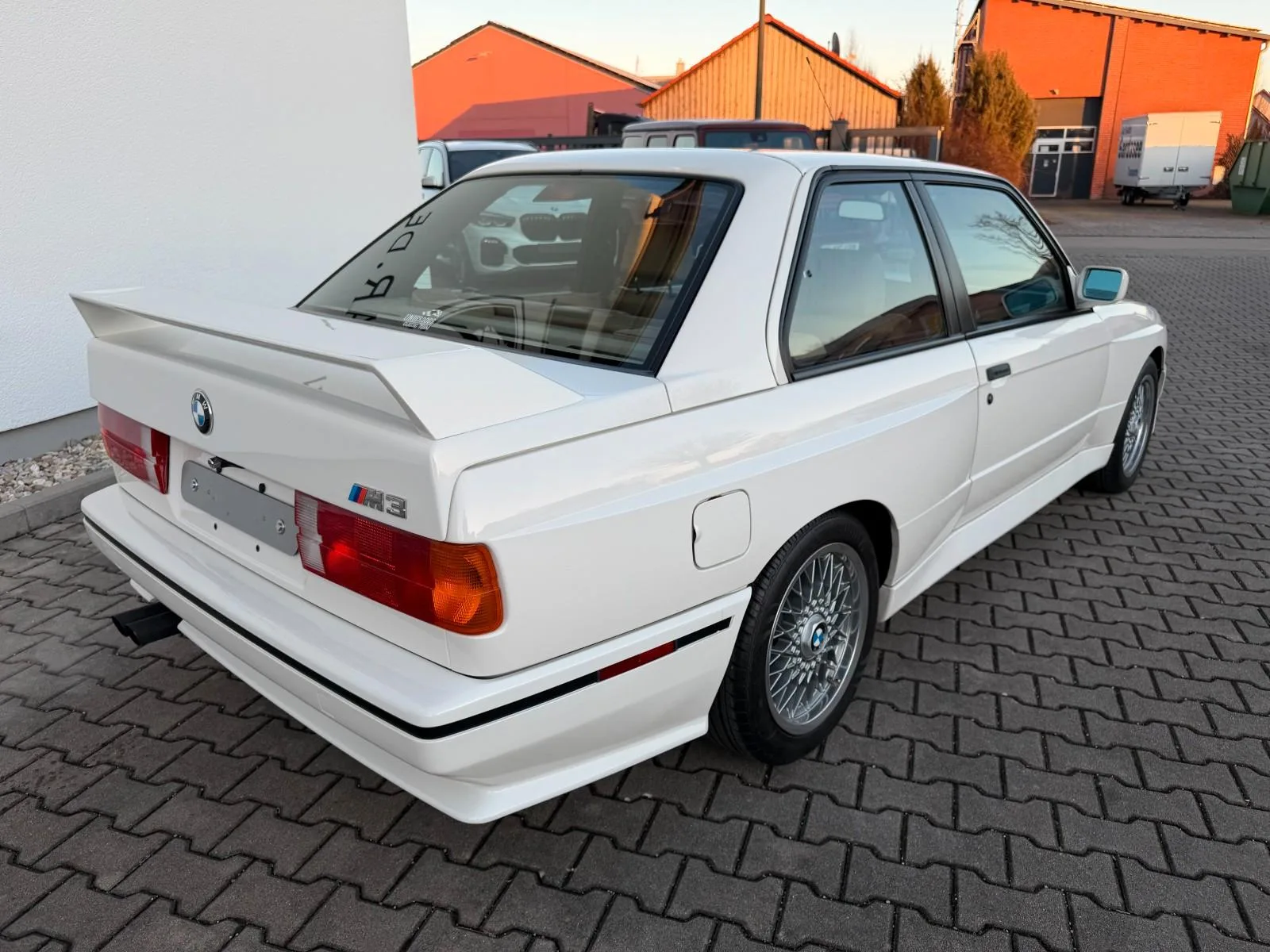 1989 BMW M3, 4/30