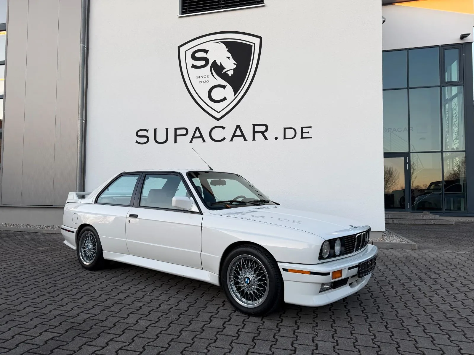 1989 BMW M3, 7/30