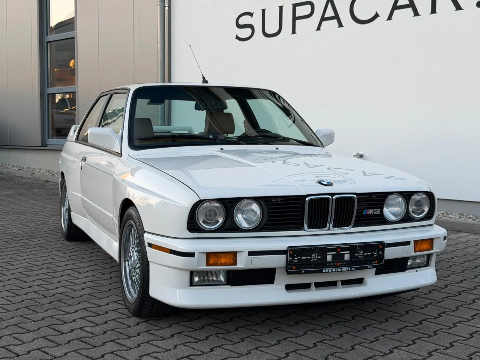 1989 BMW M3, 22/30