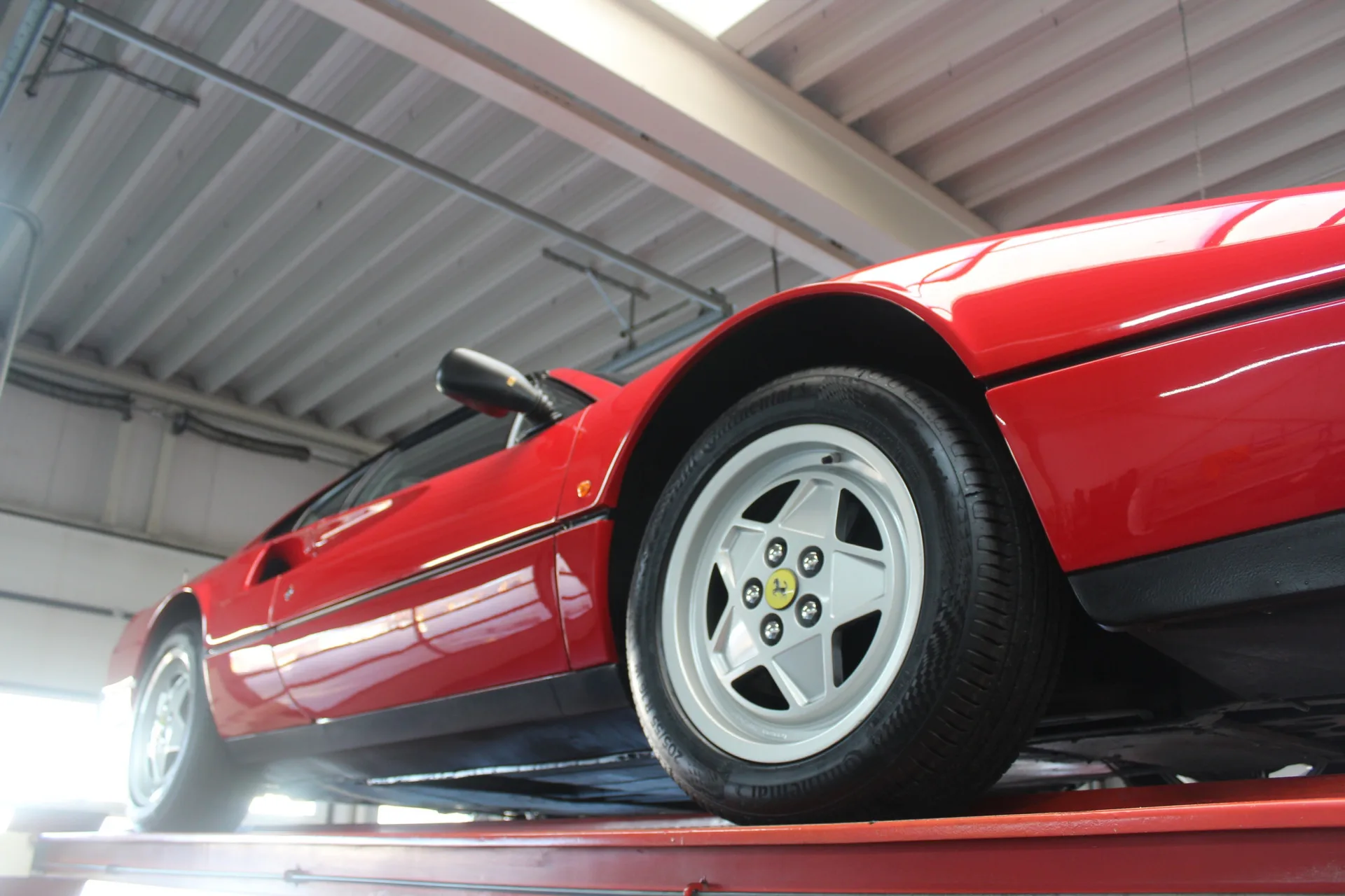 1989 Ferrari 328 GTB, 17/30