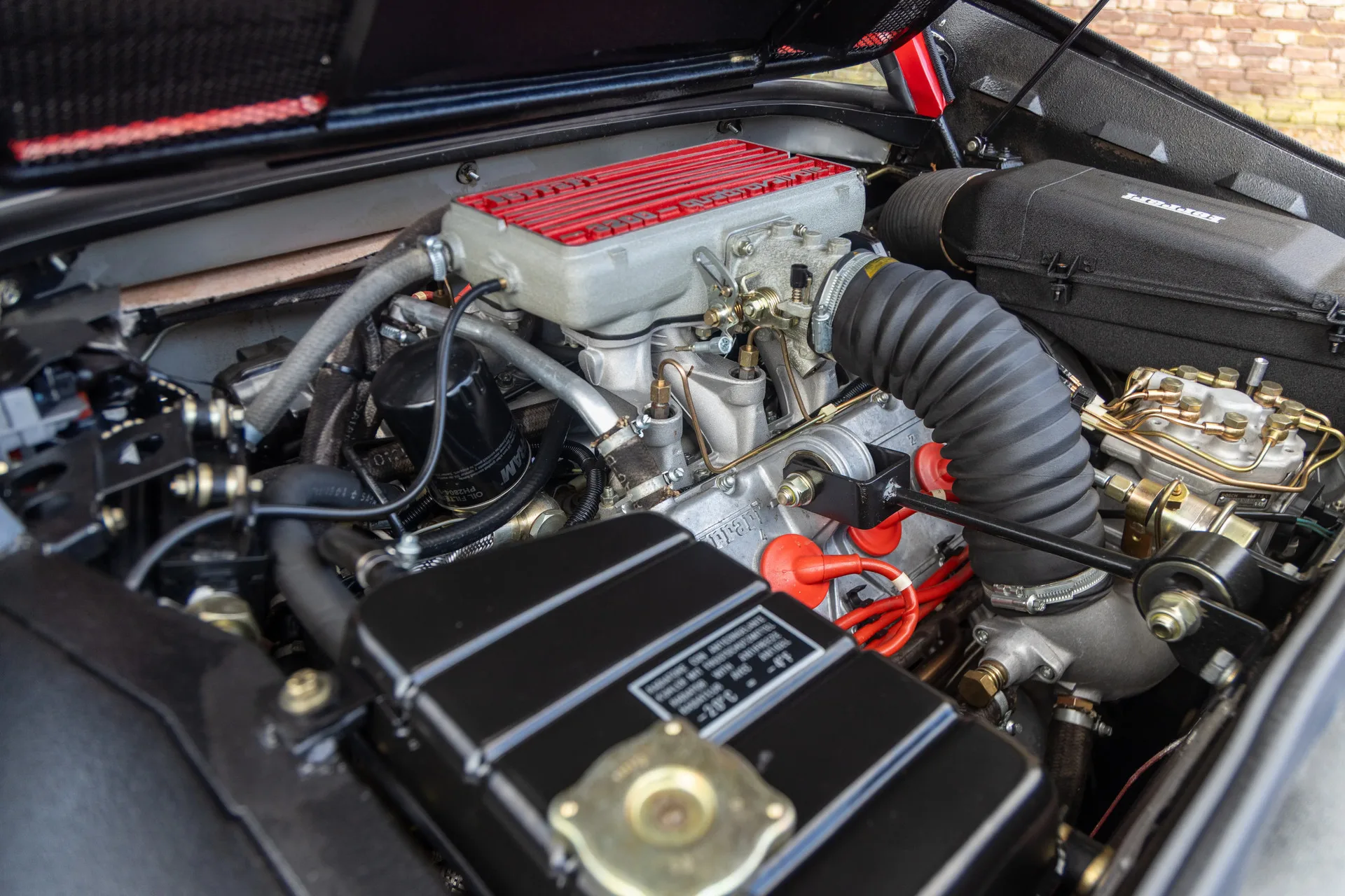 1989 Ferrari 328 GTB, 28/30