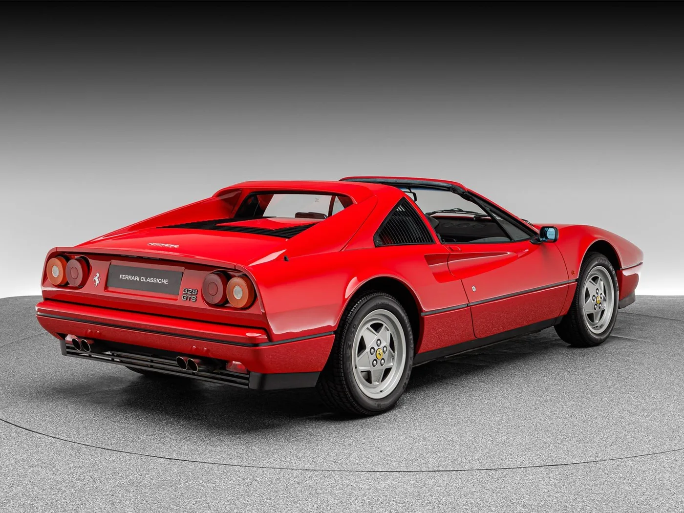 1989 Ferrari 328 GTS proposée par un concessionnaire spécialisé à Böblingen, Allemagne, photo 6 sur 15