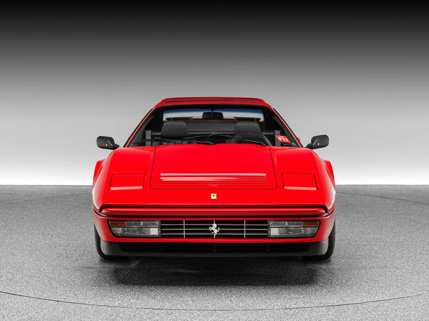 1989 Ferrari 328 GTS proposée par un concessionnaire spécialisé à Böblingen, Allemagne, photo 9 sur 15