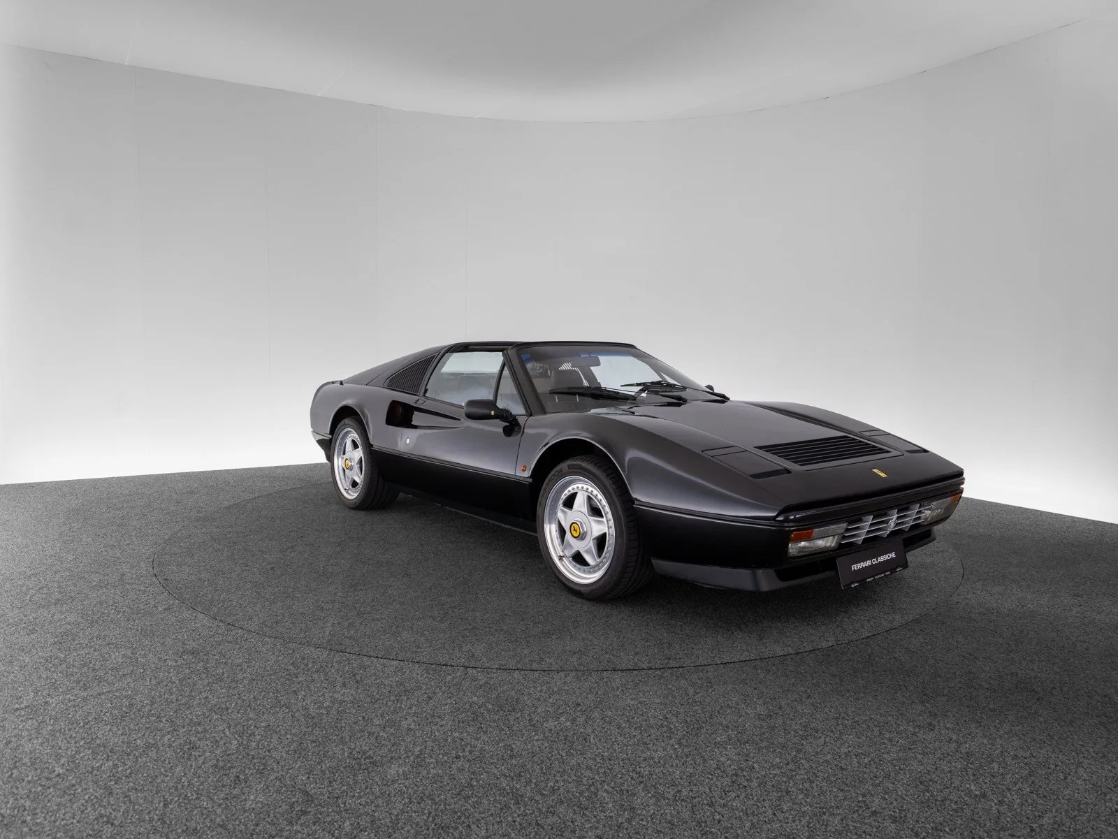1989 Ferrari 328 GTS, 3/30