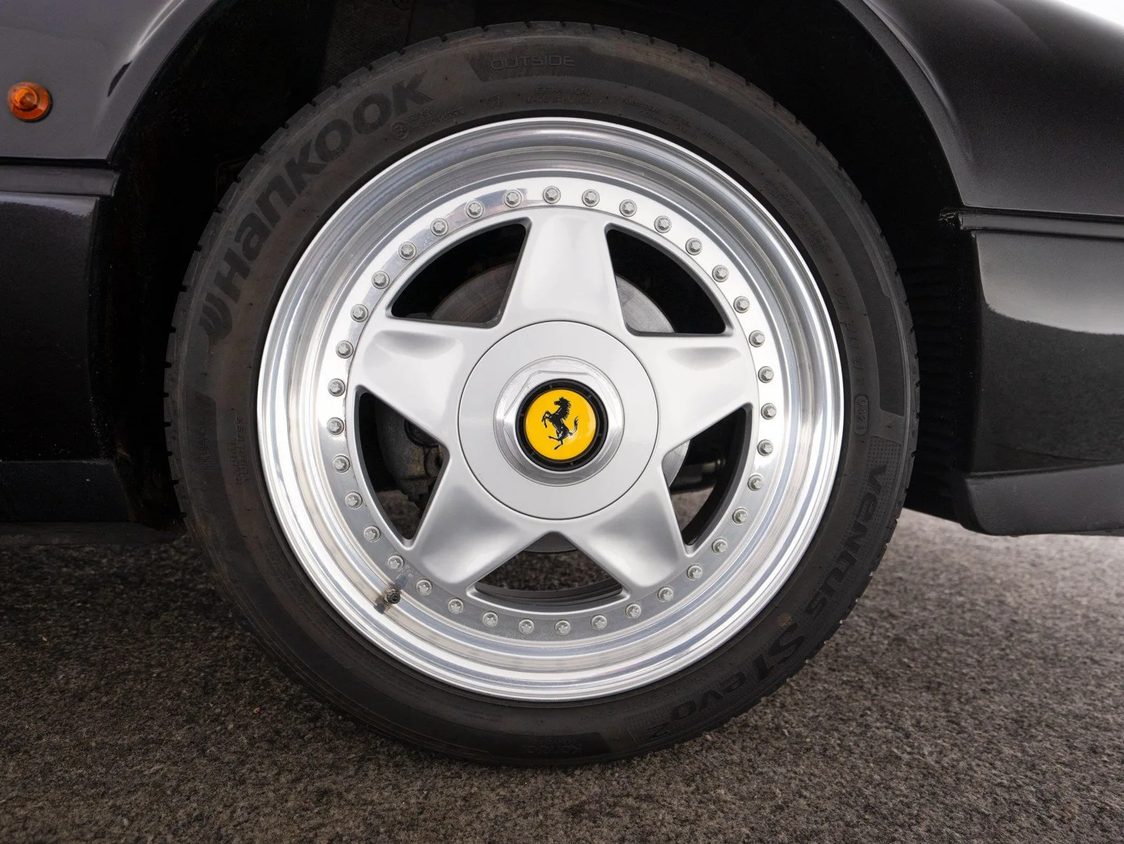 1989 Ferrari 328 GTS, 14/30