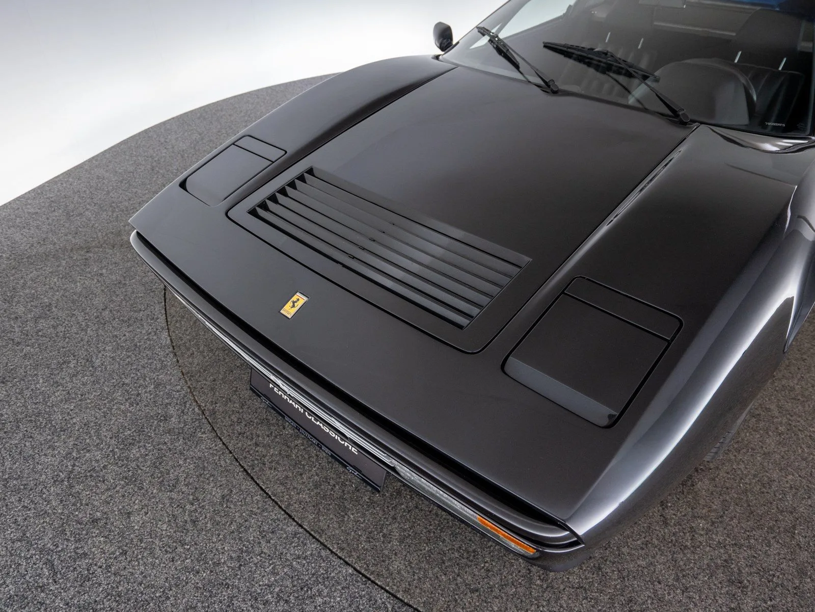 1989 Ferrari 328 GTS, 17/30