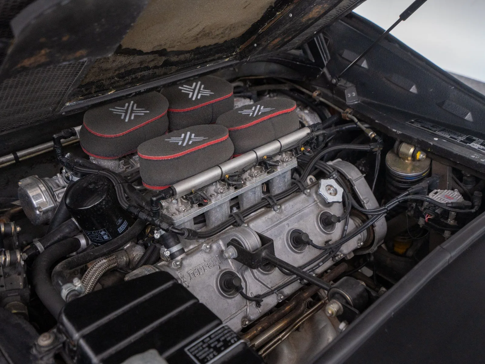 1989 Ferrari 328 GTS, 23/30