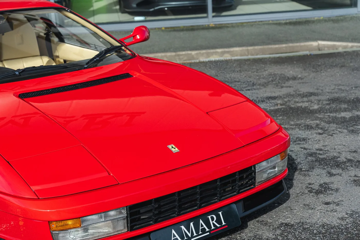 1989 Ferrari Testarossa angeboten von einem Supersportwagenhändler in Preston, Vereinigtes Königreich, Foto 10 von 25