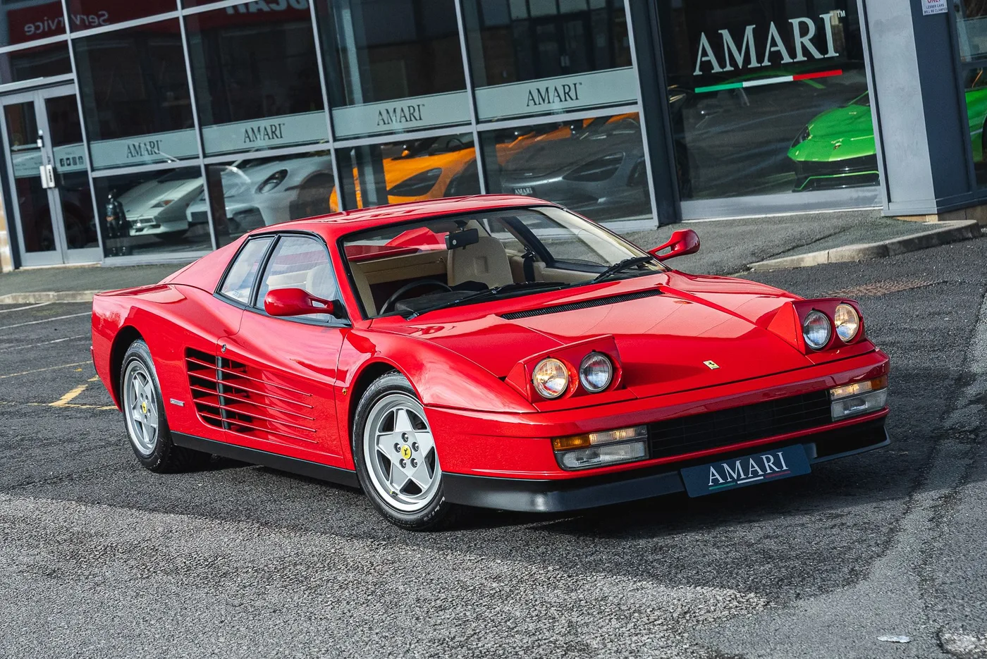 1989 Ferrari Testarossa angeboten von einem Supersportwagenhändler in Preston, Vereinigtes Königreich, Foto 16 von 25