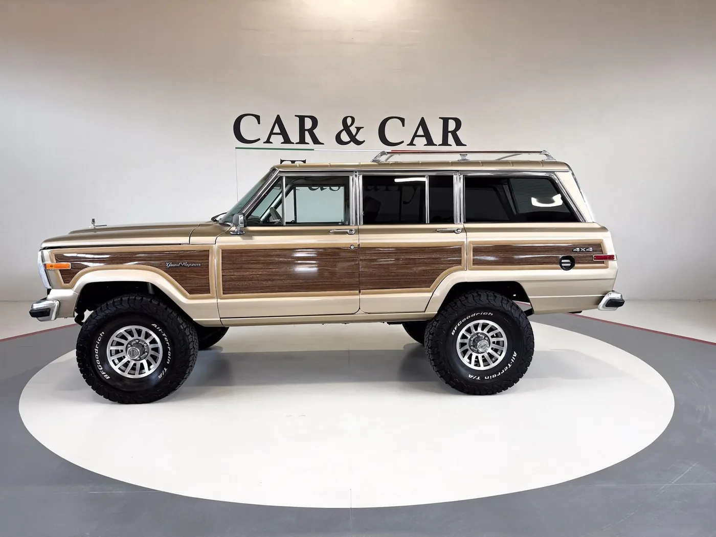 1989 Jeep Grand Wagoneer 5.9 angeboten von einem Fachhändler in Lucca, Italien, Foto 5 von 25