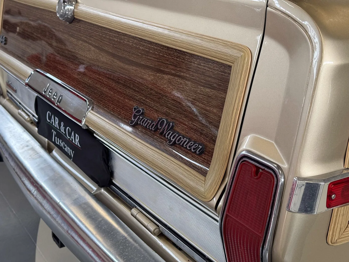 1989 Jeep Grand Wagoneer 5.9 angeboten von einem Fachhändler in Lucca, Italien, Foto 25 von 25