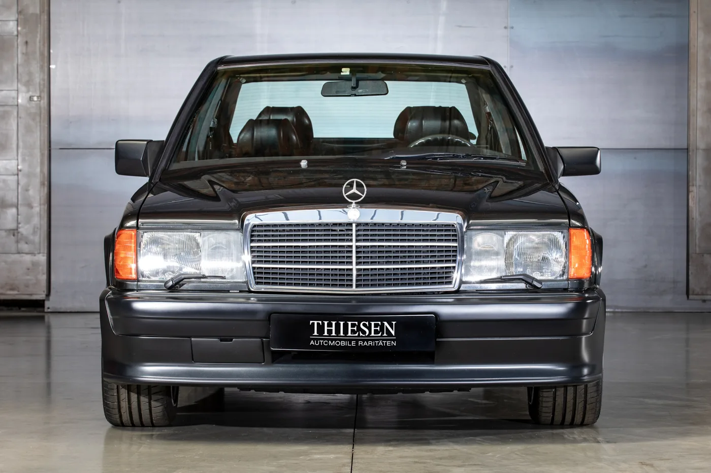 1989 Mercedes-Benz 190 E 2.5-16, 2/23