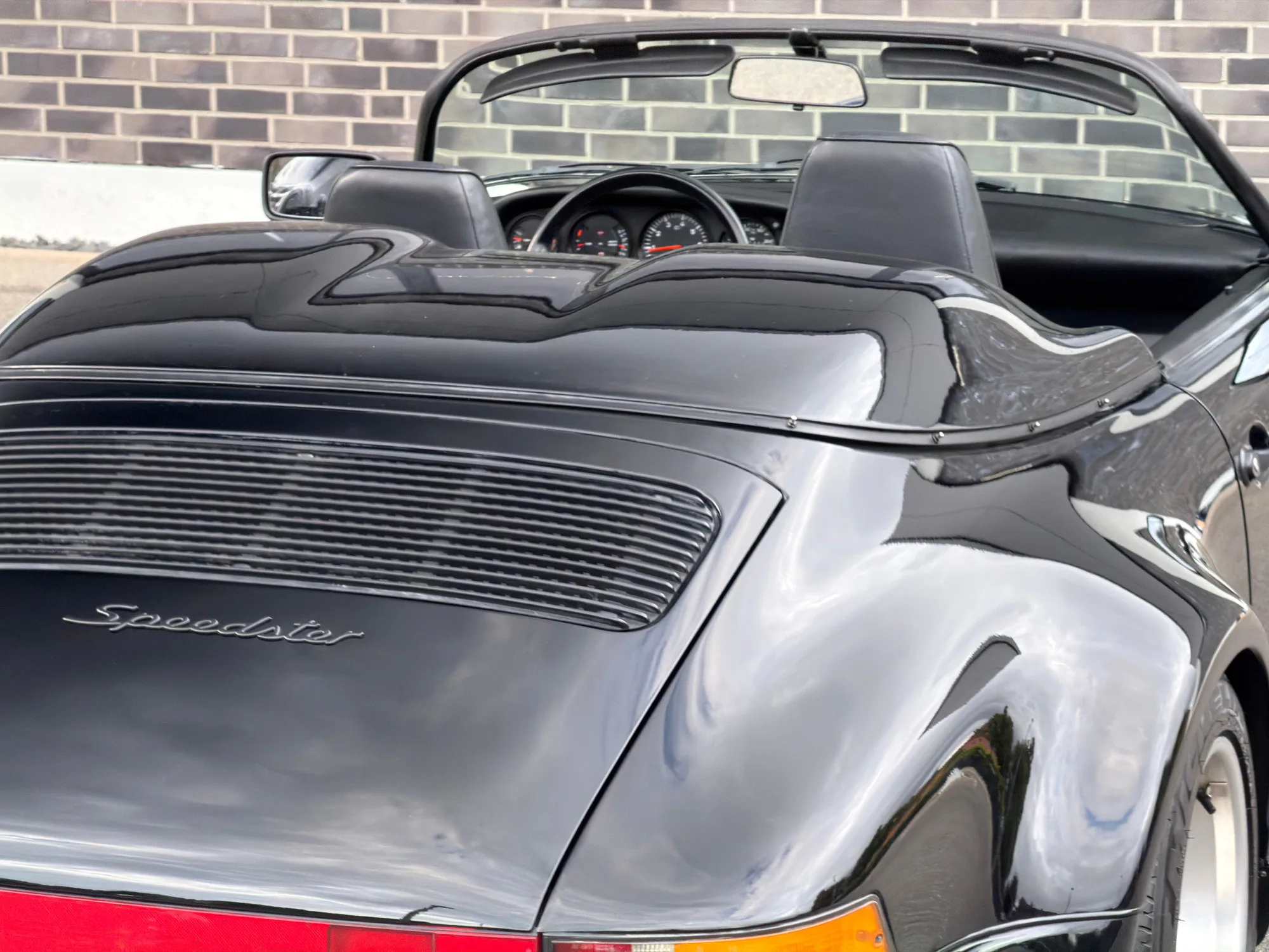 1989 Porsche 911 Speedster, 11/30
