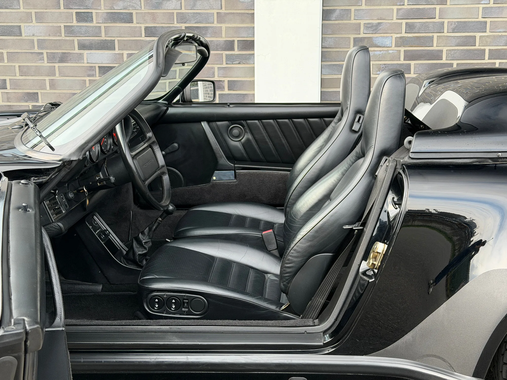 1989 Porsche 911 Speedster, 27/30