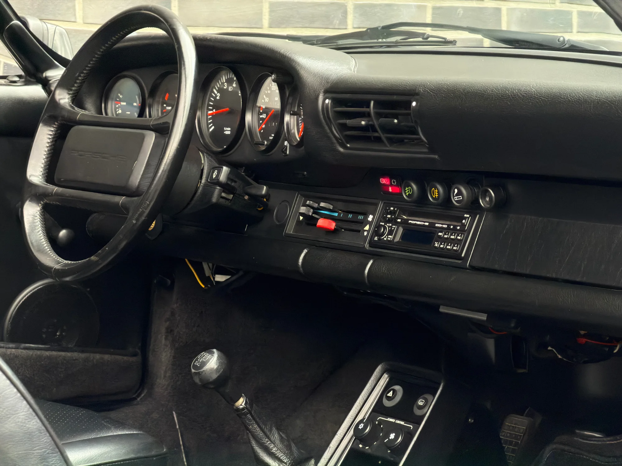 1989 Porsche 911 Speedster, 29/30